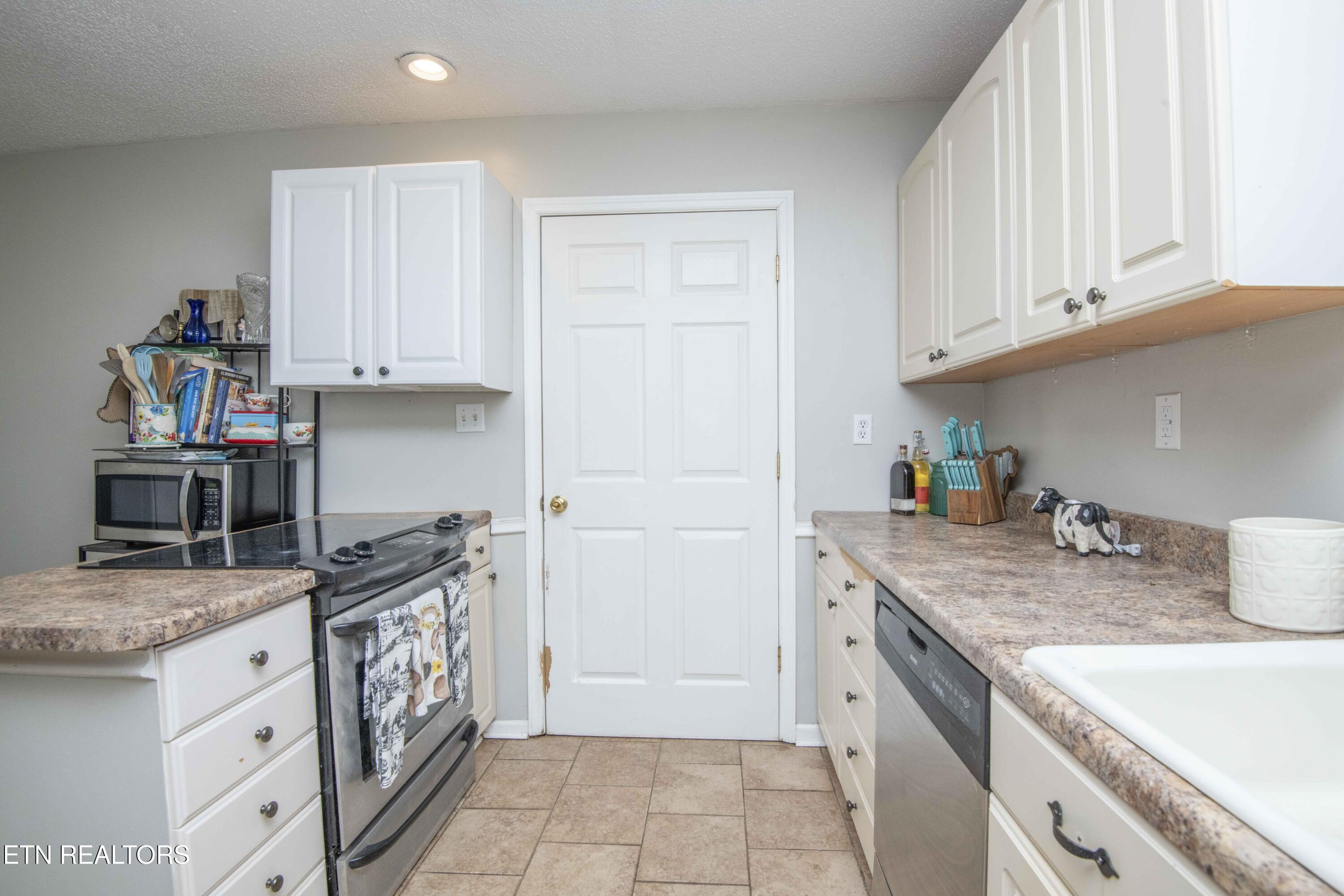1104 Swan Pond Circle Road Harriman TN 37748