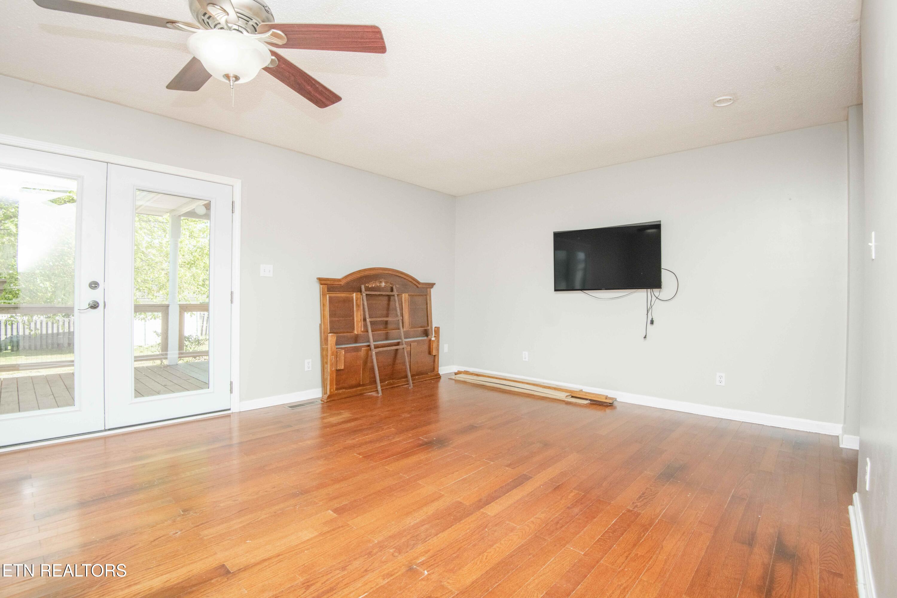 1104 Swan Pond Circle Road Harriman TN 37748