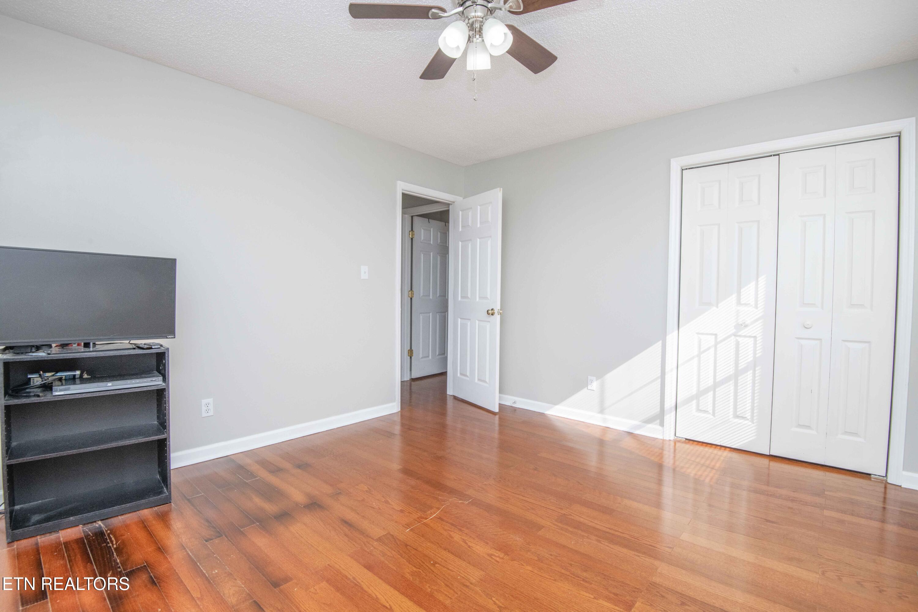 1104 Swan Pond Circle Road Harriman TN 37748