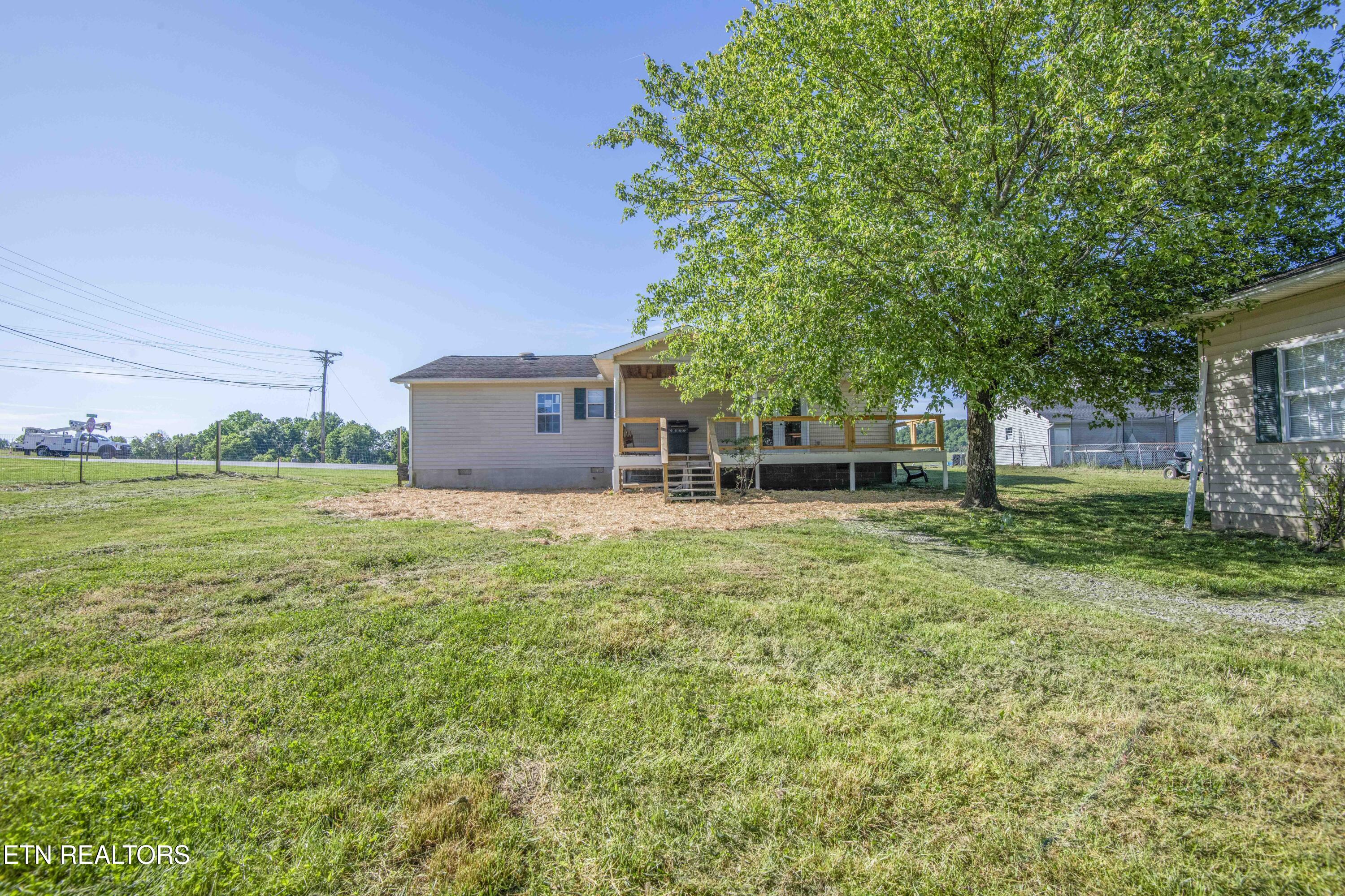 1104 Swan Pond Circle Road Harriman TN 37748