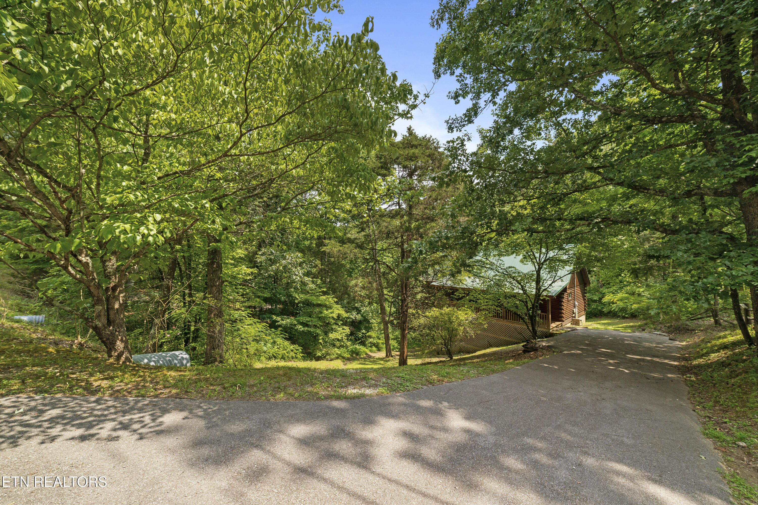 2389 Misty Lane Sevierville TN 37876