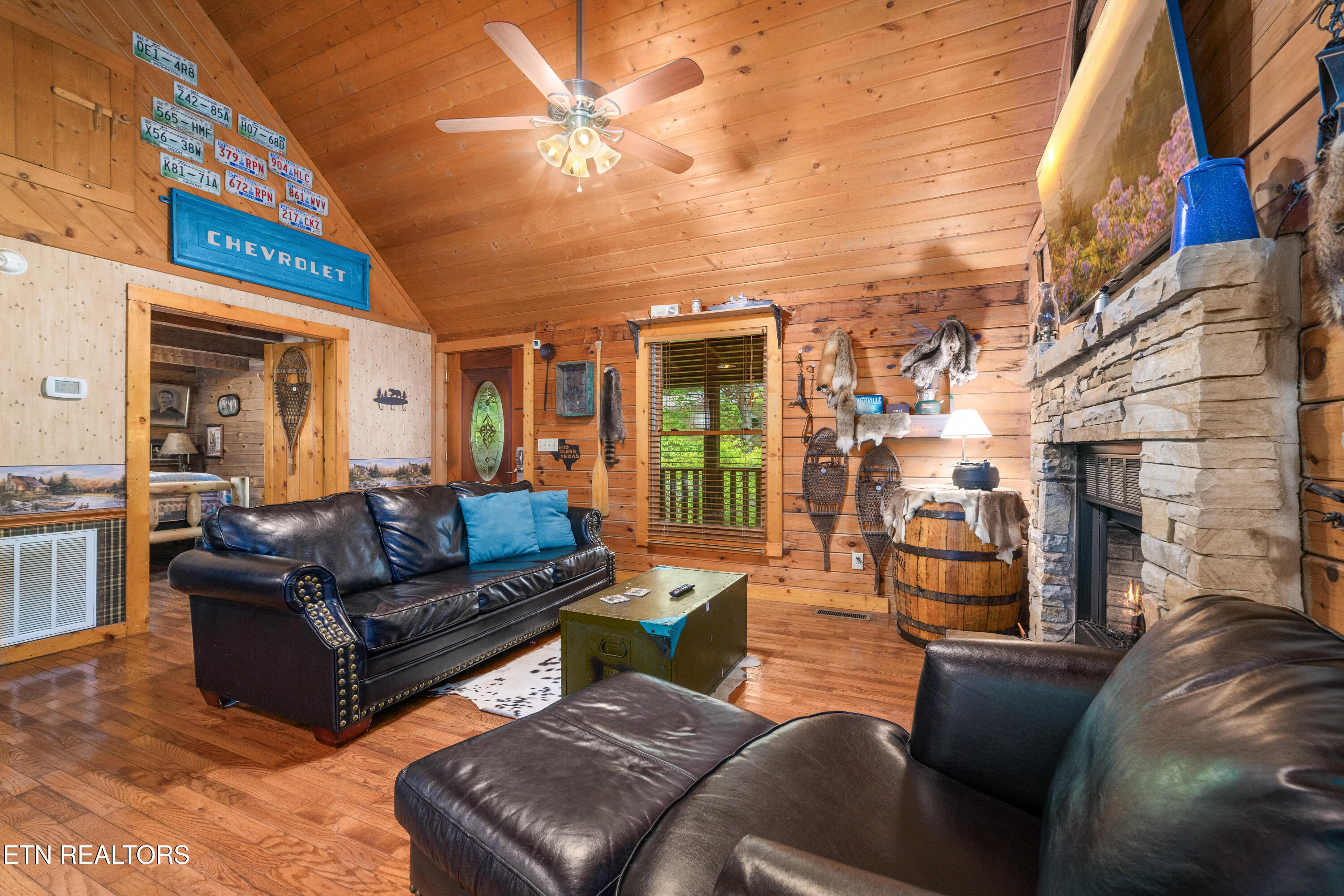 2389 Misty Lane Sevierville TN 37876