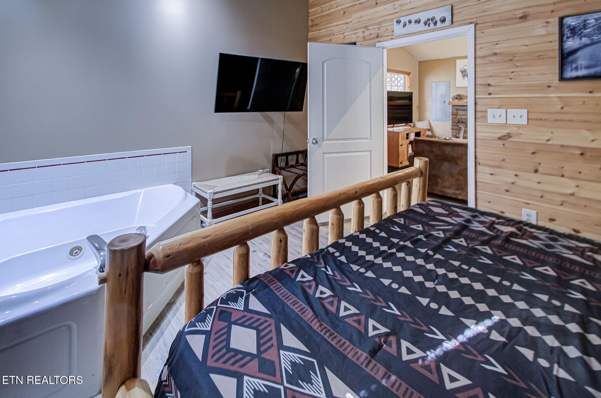 216 Whaley Drive Gatlinburg TN 37738
