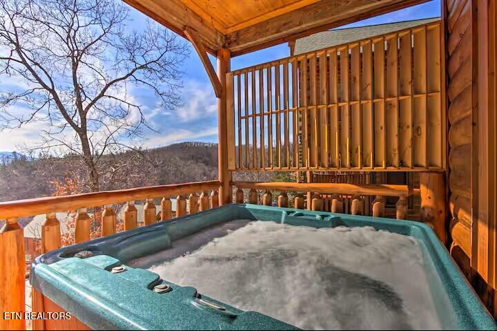 2310 Top Of The World Drive Sevierville TN 37876