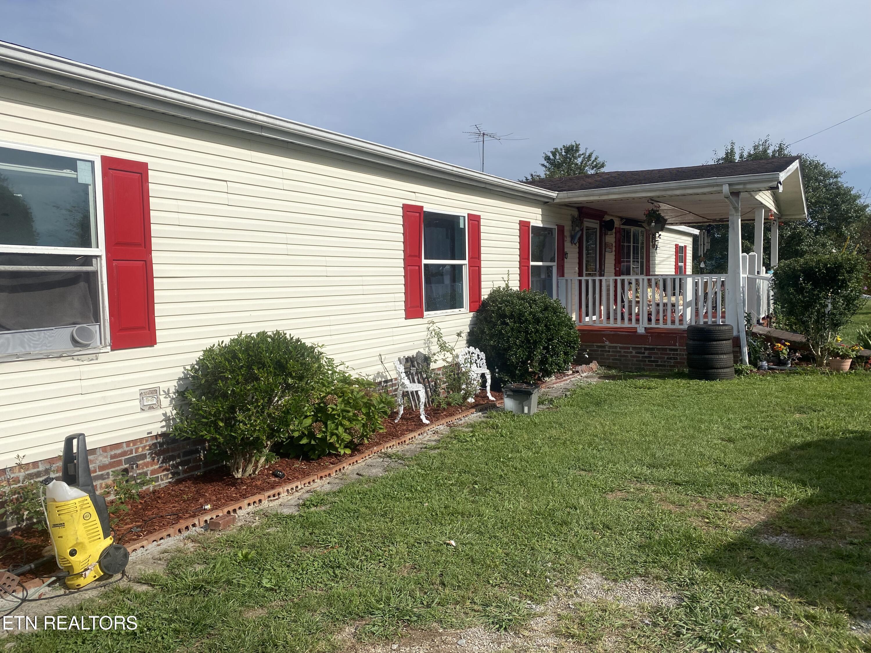 124 Tasha Lane Tazewell TN 37879