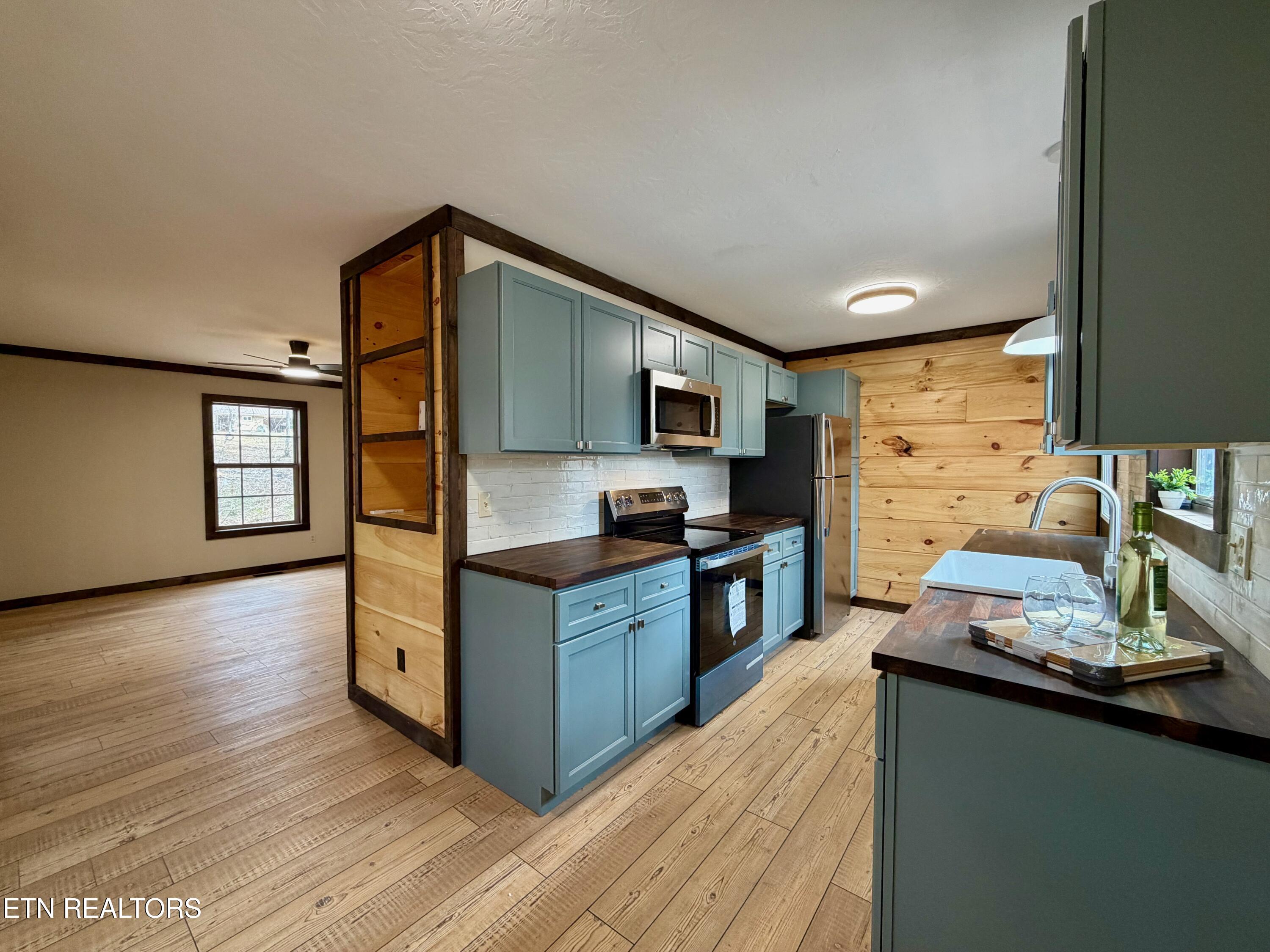105 River Lane Jamestown TN 38556