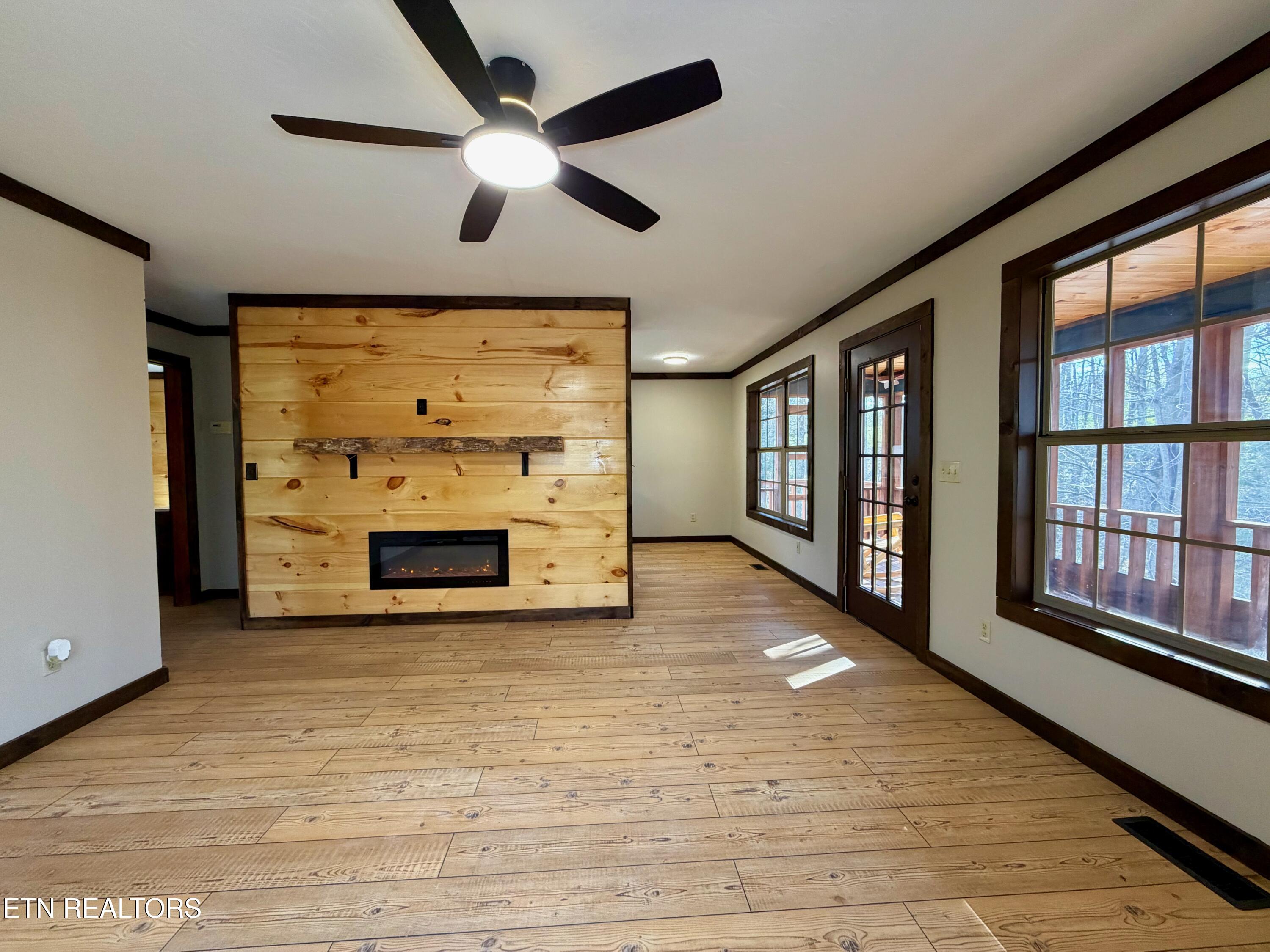 105 River Lane Jamestown TN 38556