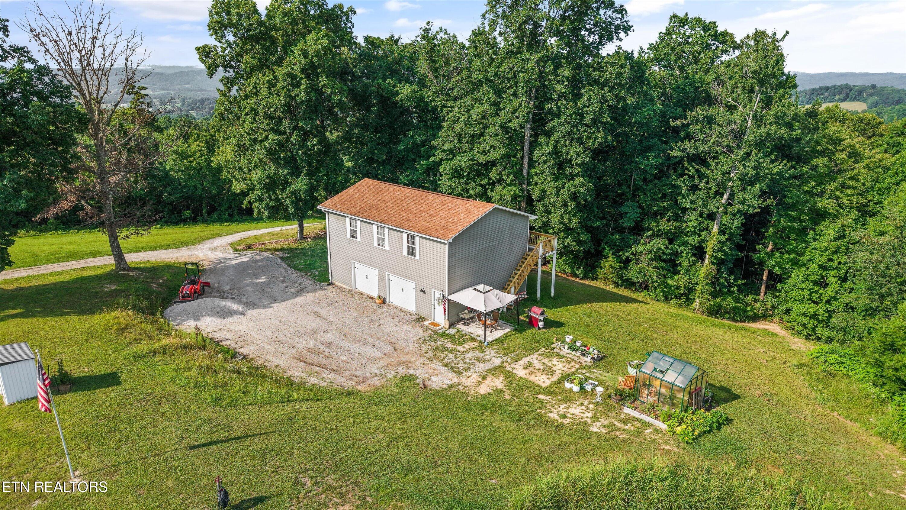 834 Walker Road Sharps Chapel TN 37866