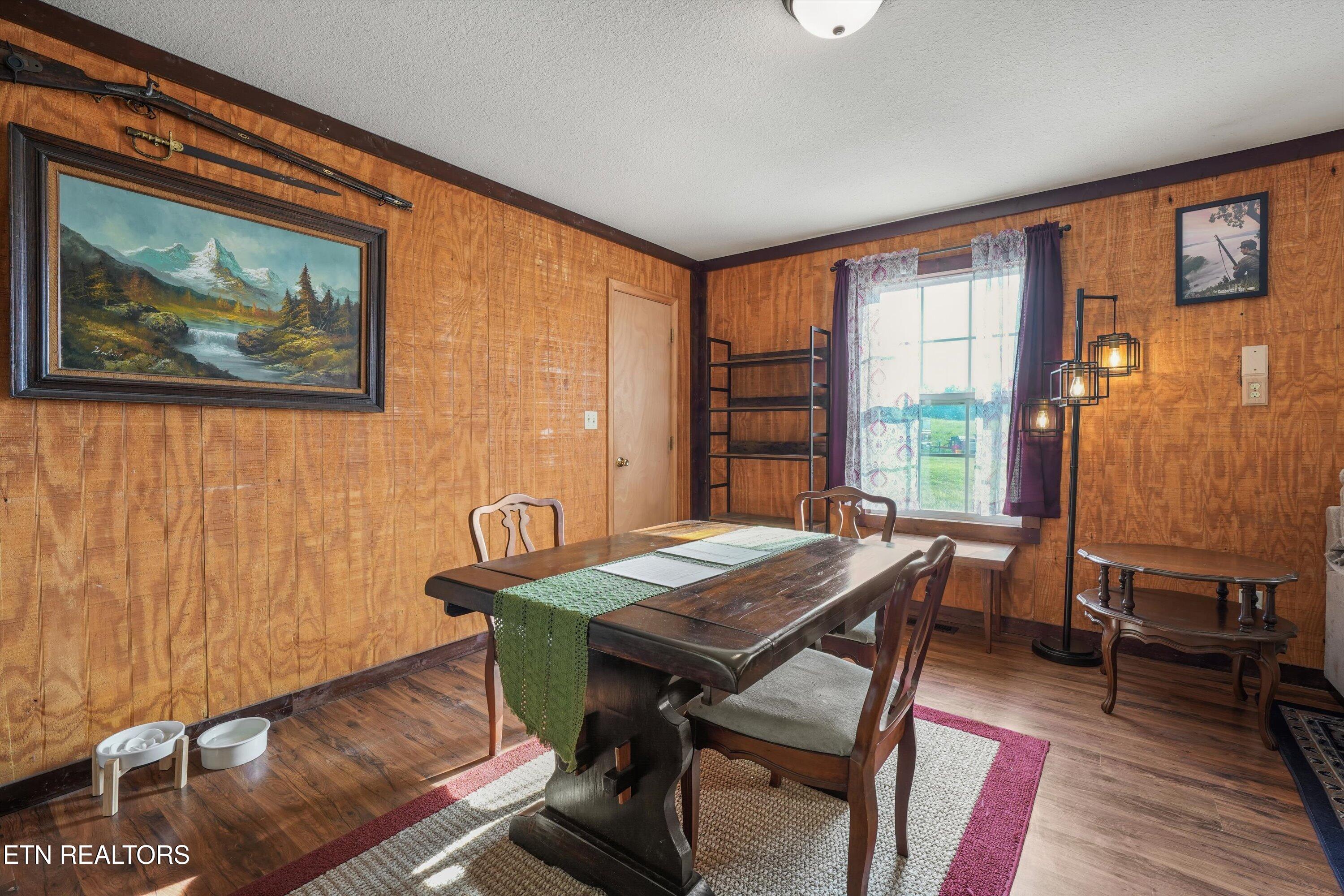 834 Walker Road Sharps Chapel TN 37866