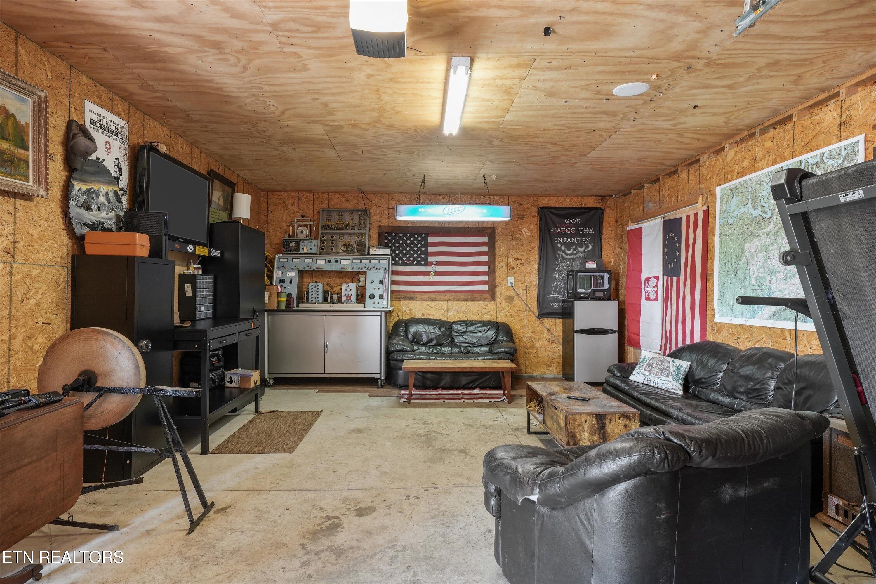 834 Walker Road Sharps Chapel TN 37866