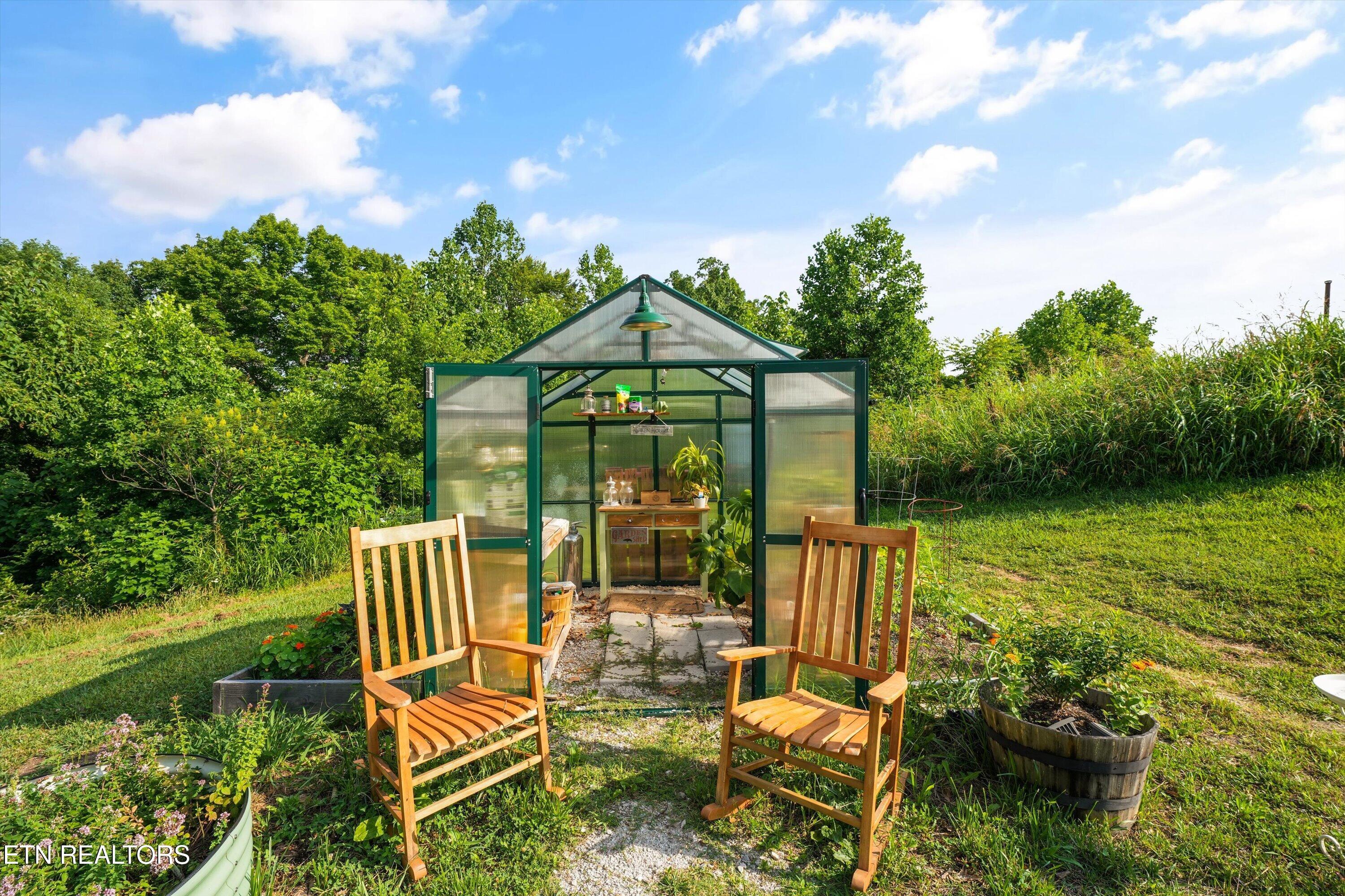 834 Walker Road Sharps Chapel TN 37866