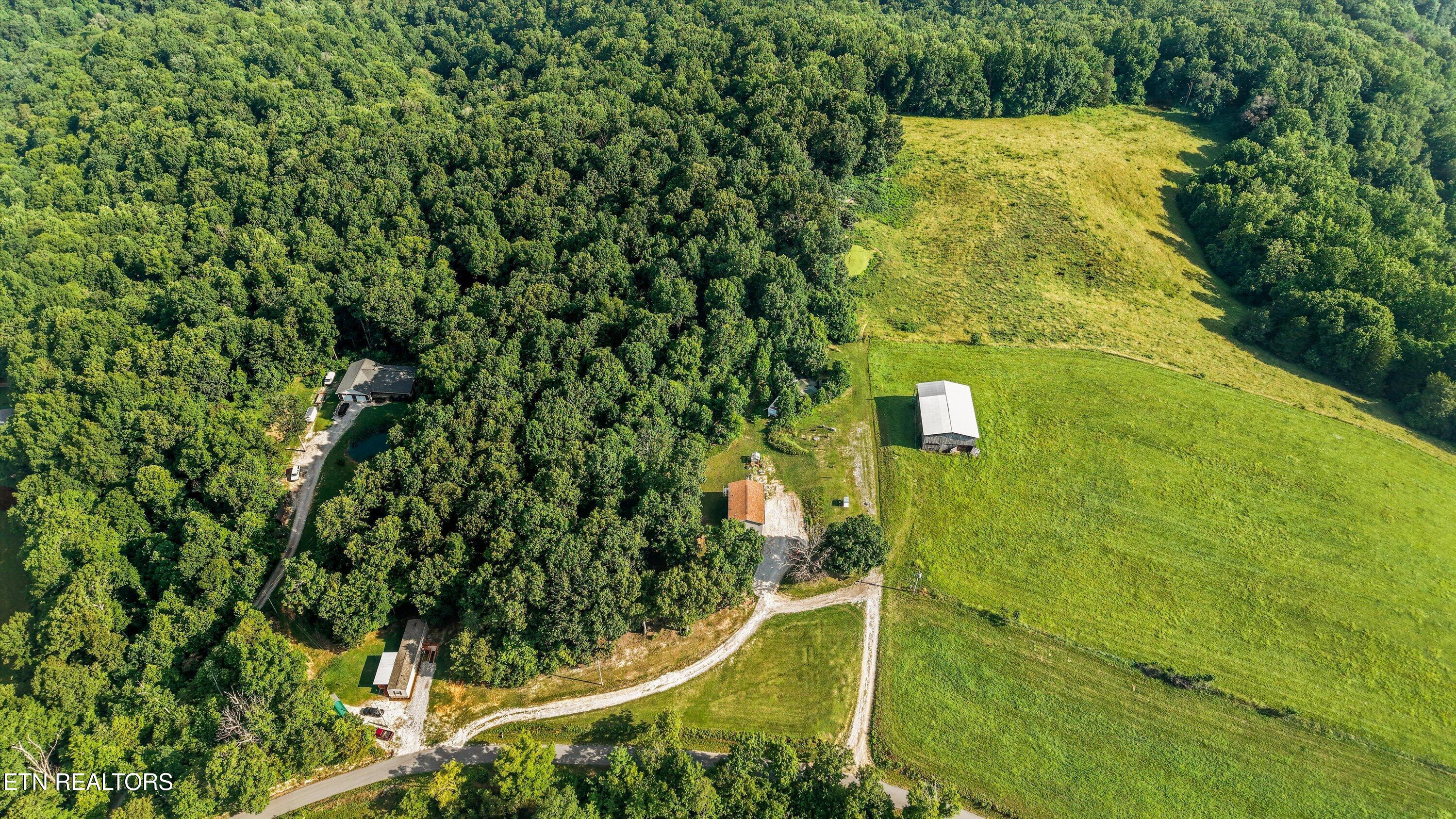 834 Walker Road Sharps Chapel TN 37866