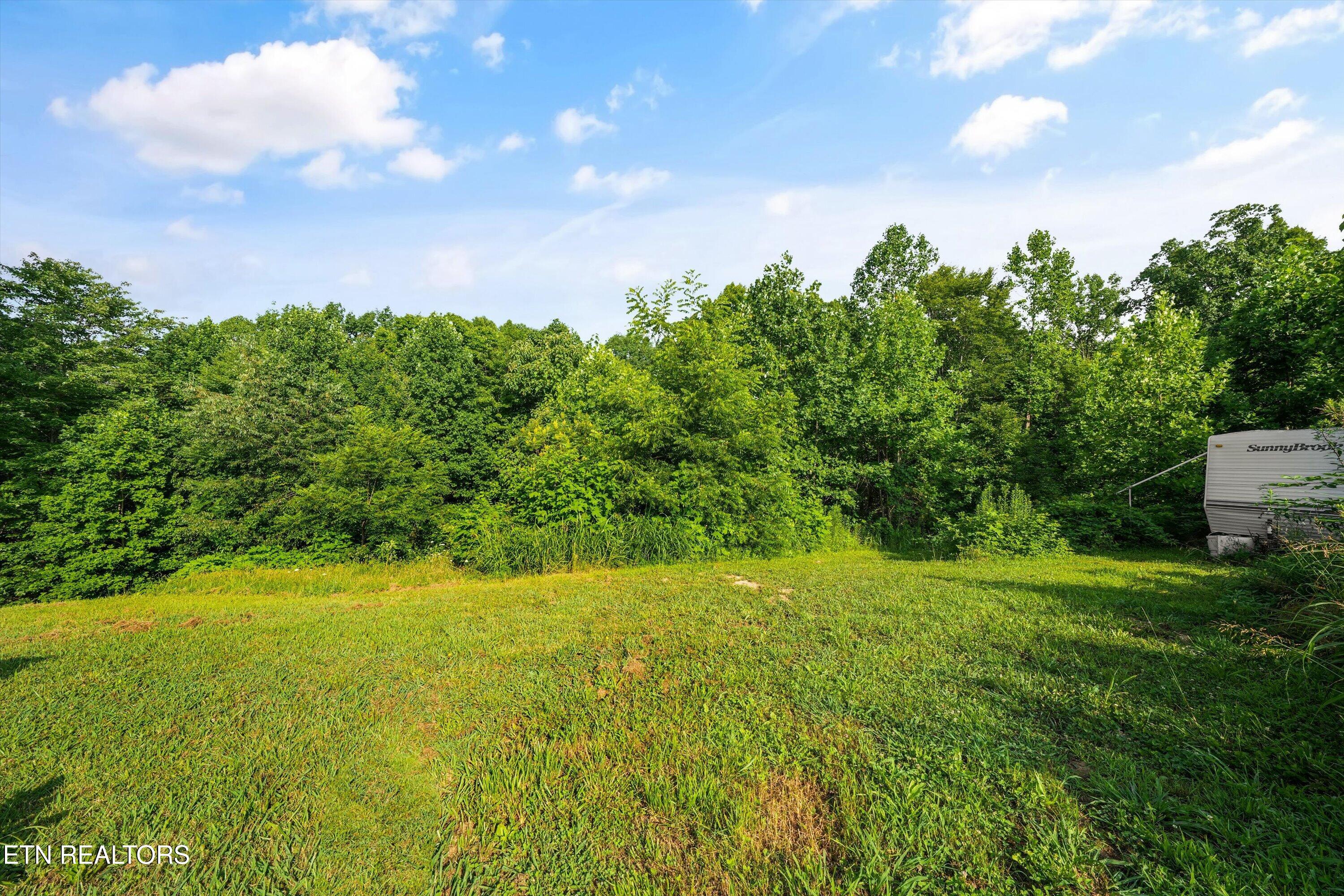 834 Walker Road Sharps Chapel TN 37866