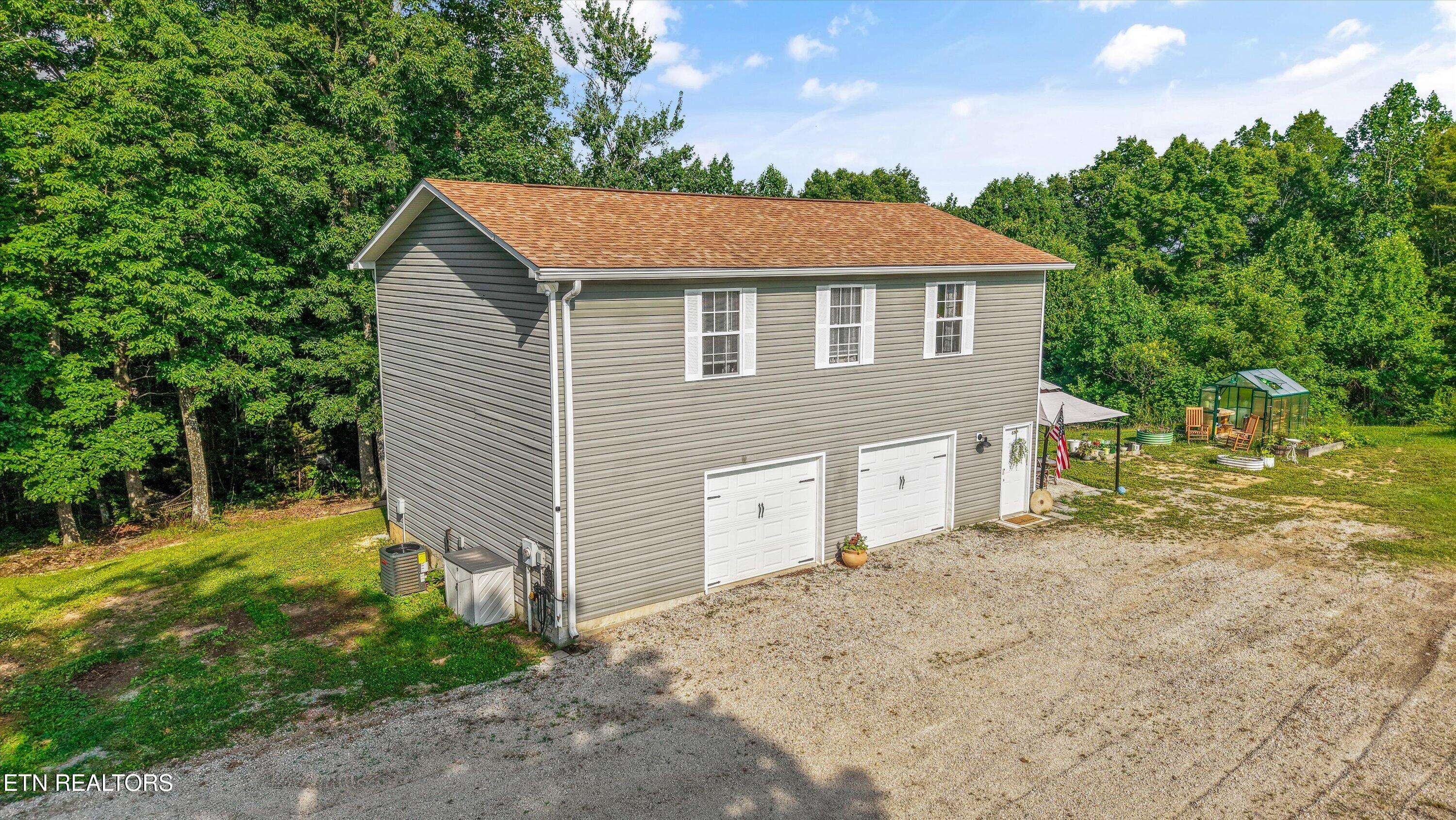 834 Walker Road Sharps Chapel TN 37866