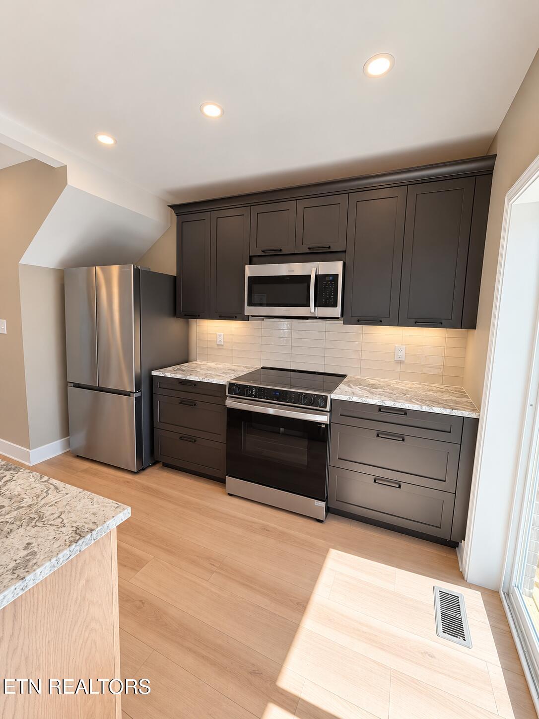 2554 Woodbine Avenue Knoxville TN 37914