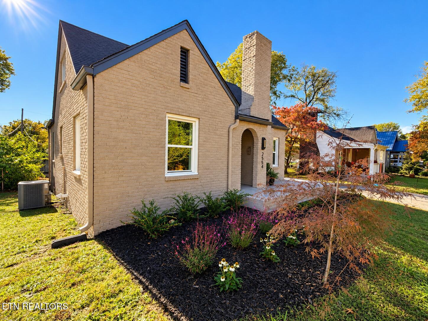 2554 Woodbine Avenue Knoxville TN 37914