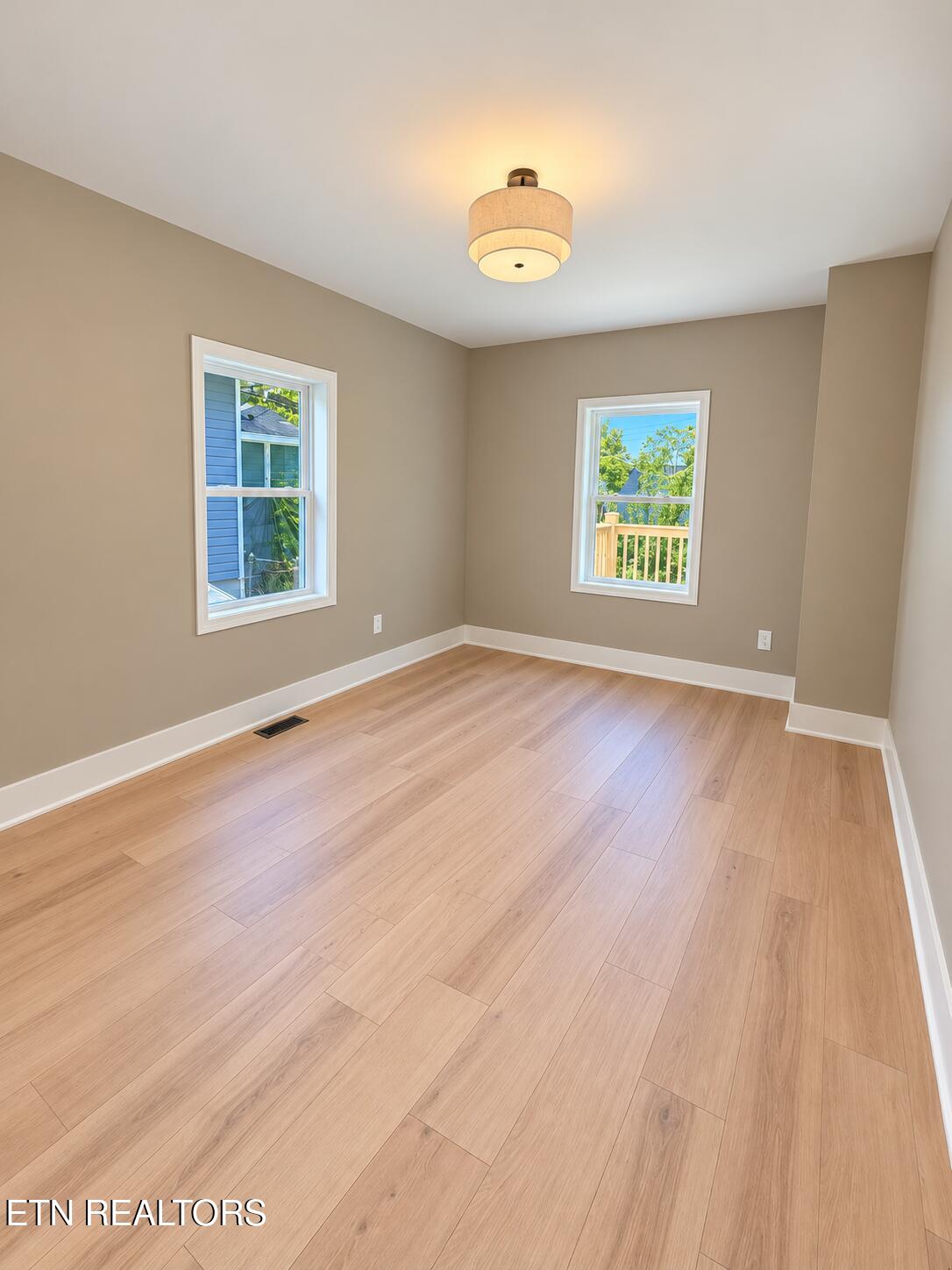 2554 Woodbine Avenue Knoxville TN 37914