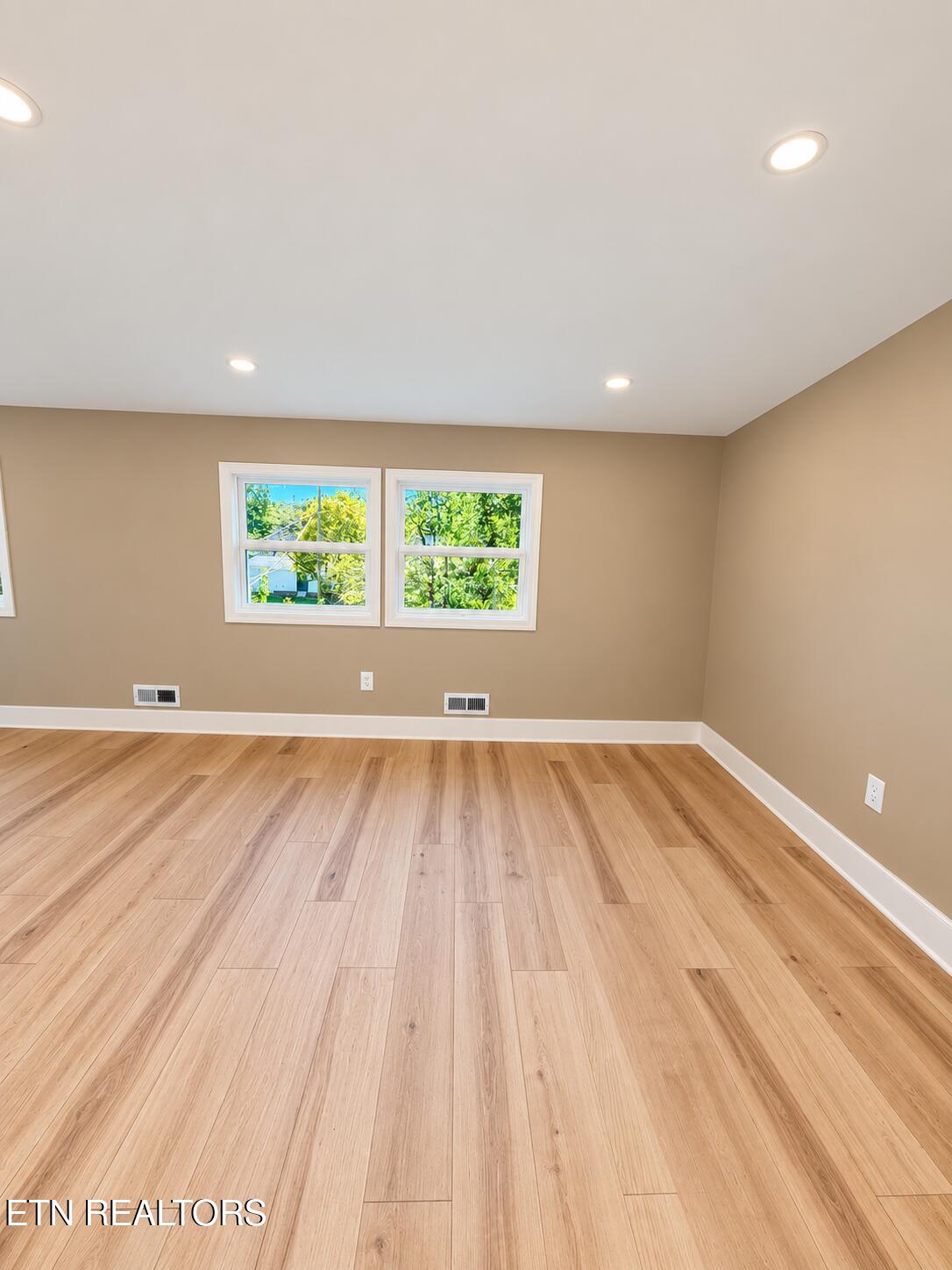 2554 Woodbine Avenue Knoxville TN 37914