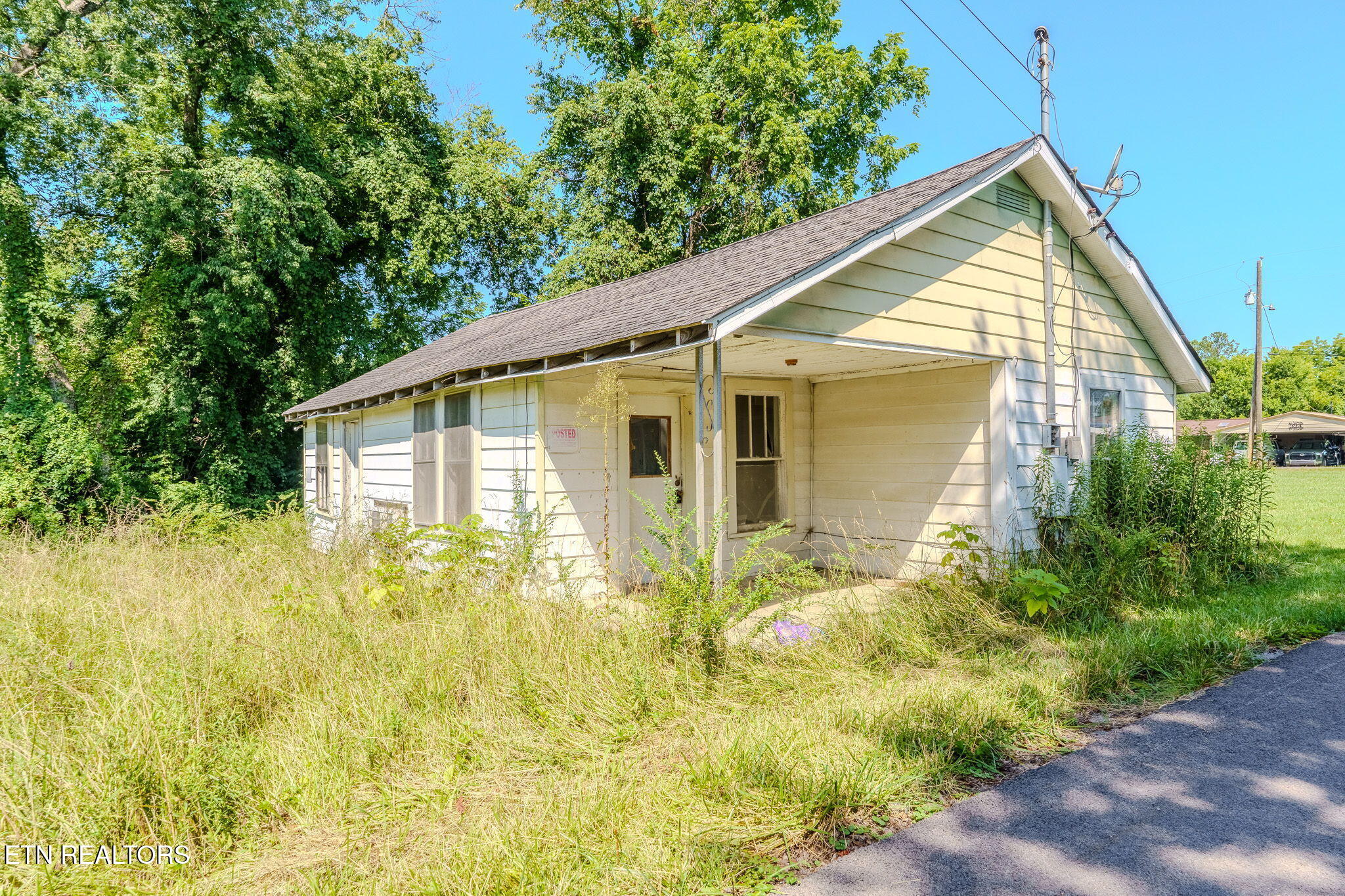 3208 Black Oak Street Pigeon Forge TN 37863
