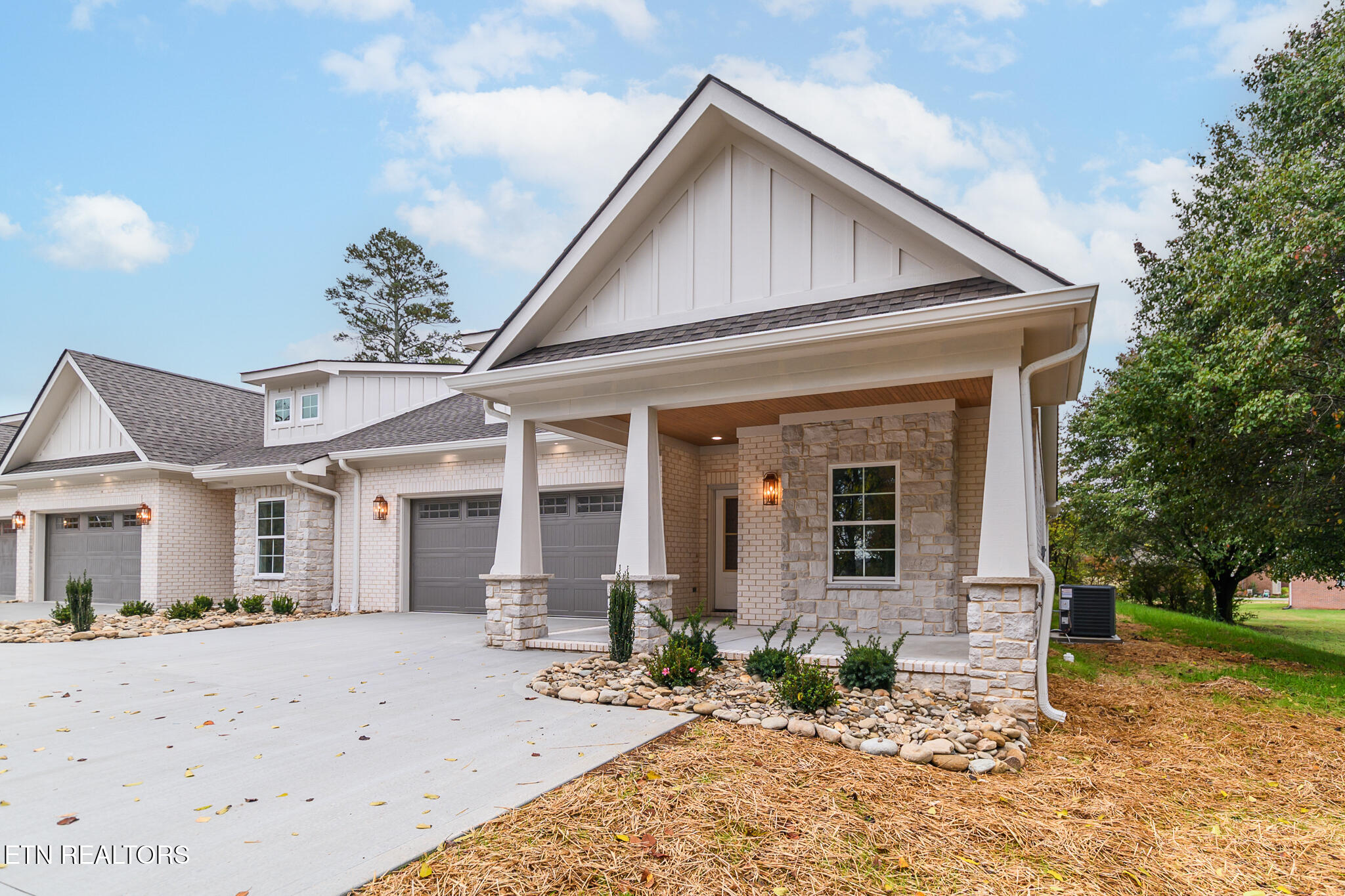 111 Alpine Drive Clinton TN 37716