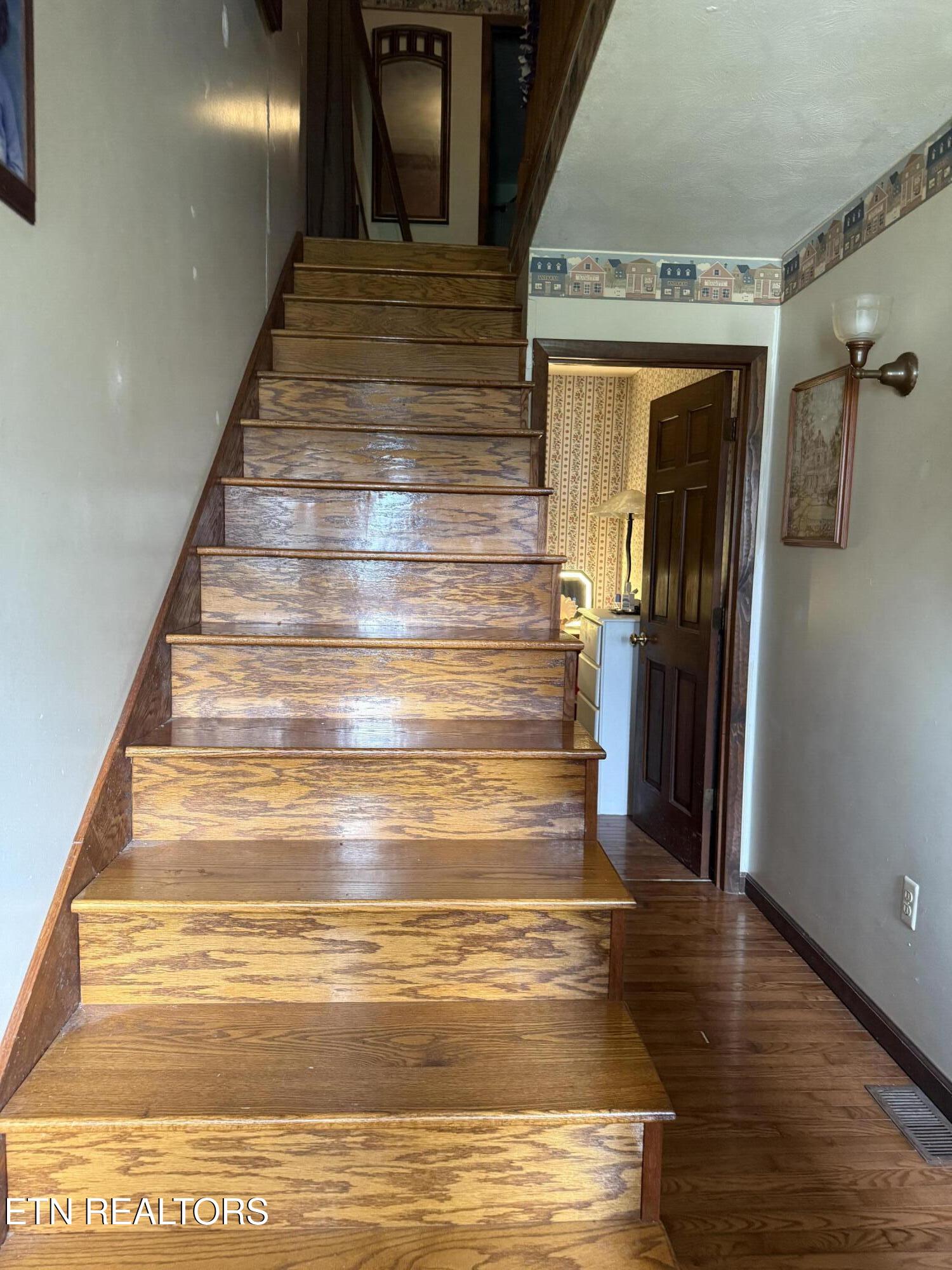 2409 Valley Home Road Talbott TN 37877