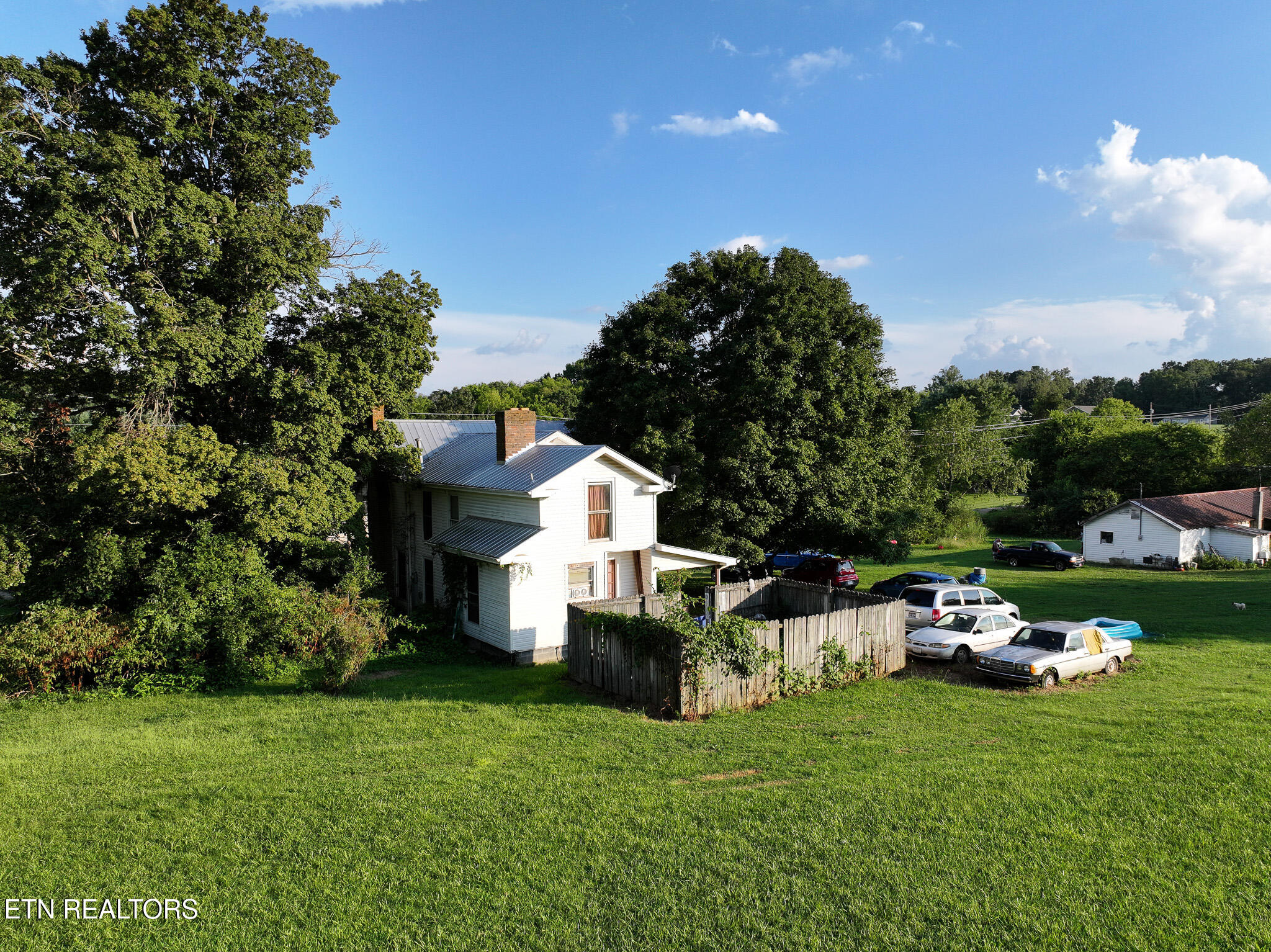 2409 Valley Home Road Talbott TN 37877