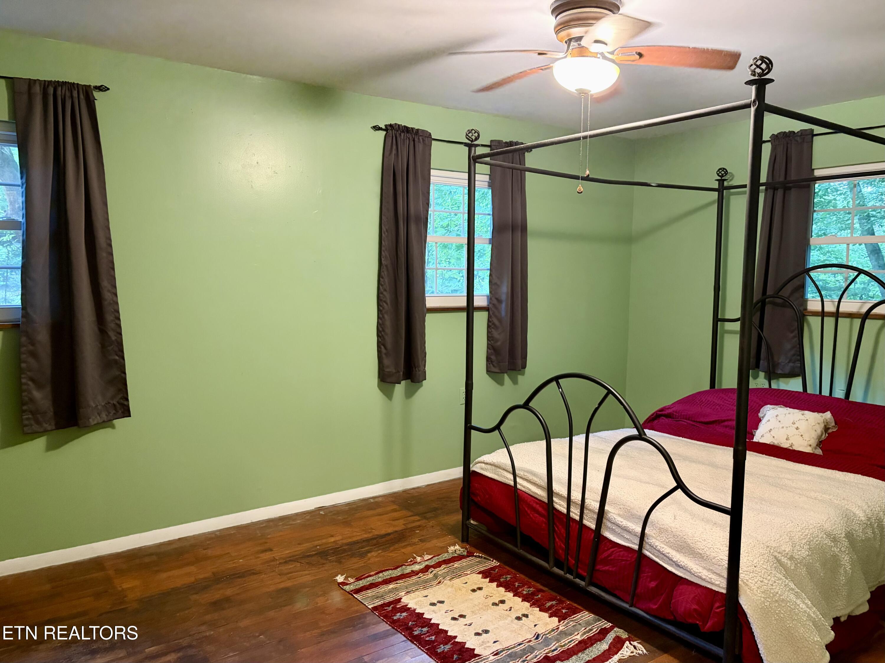 4413 E Scenic Drive Gatlinburg TN 37738