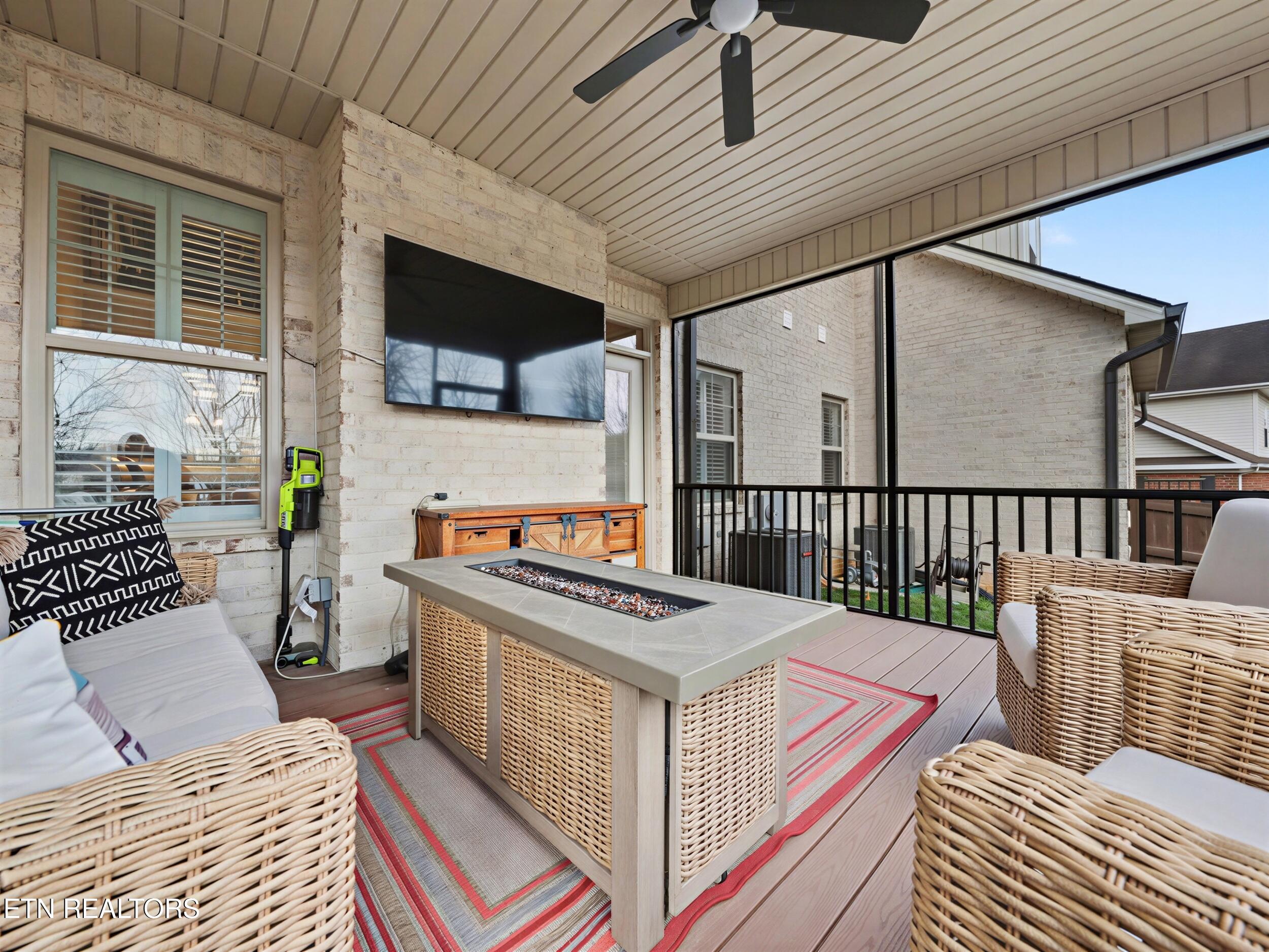 2103 Rose Cottage Way Knoxville TN 37931