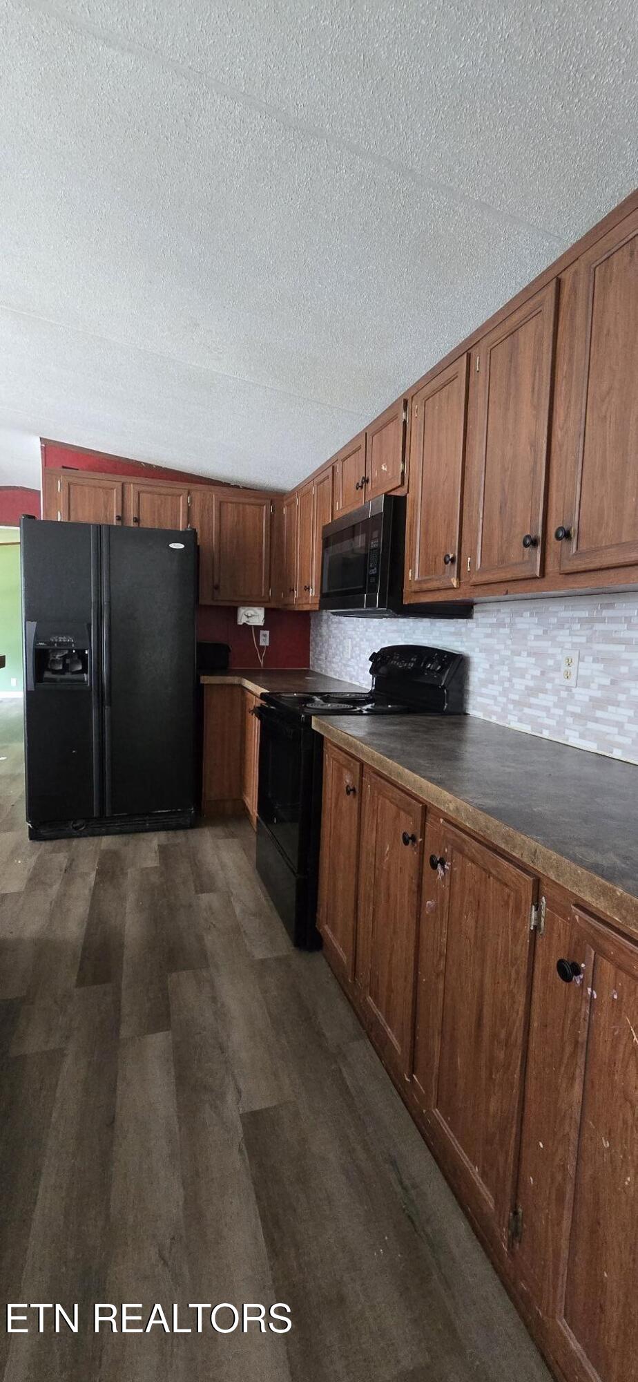 647 W Robbins Road Robbins TN 37852