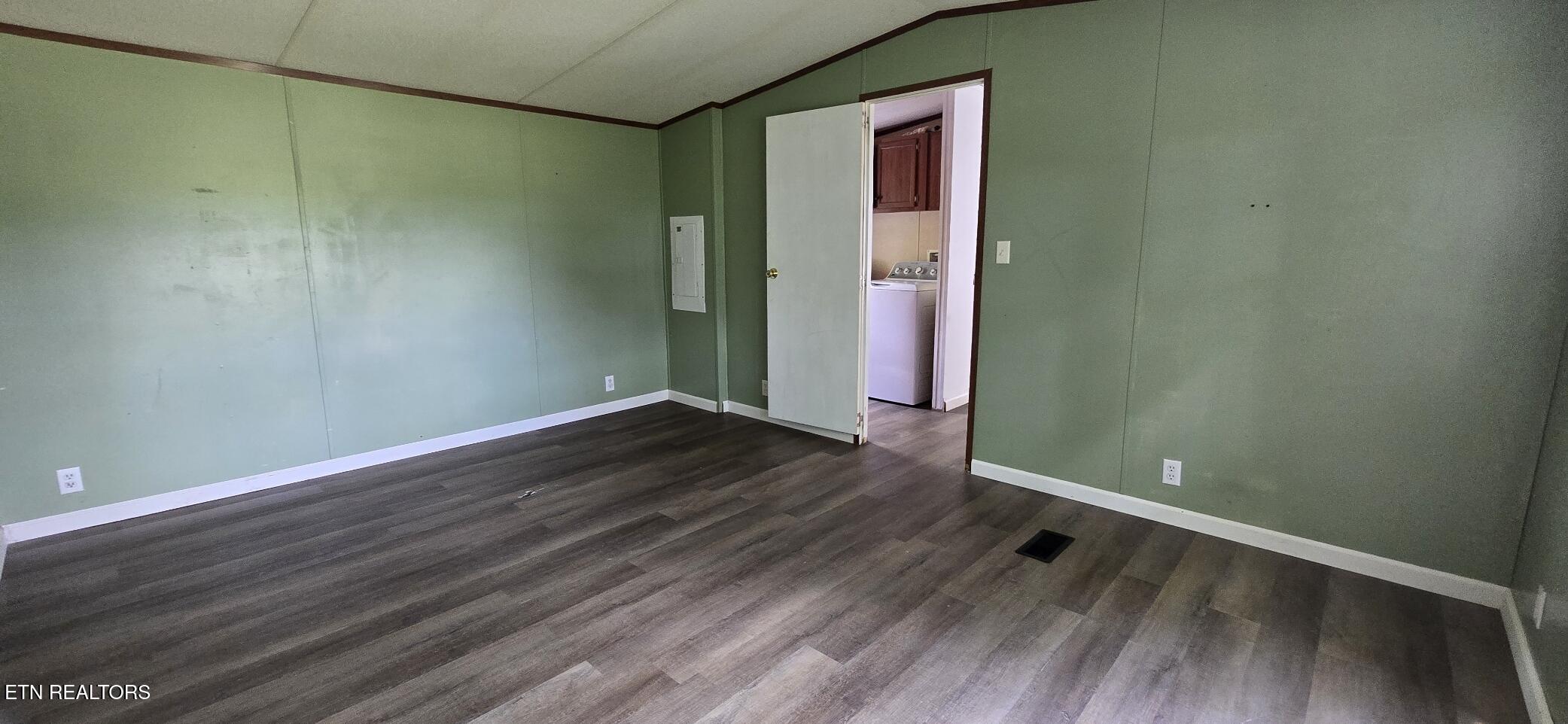 647 W Robbins Road Robbins TN 37852