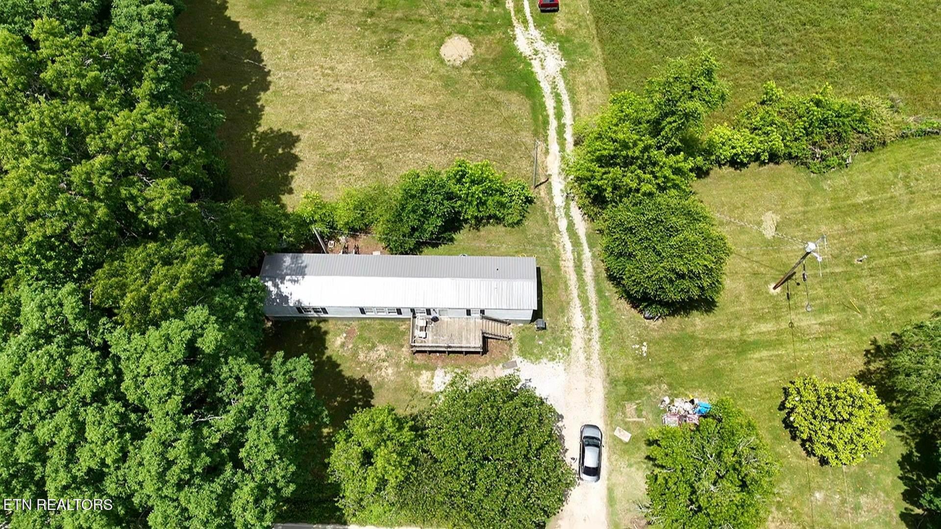 647 W Robbins Road Robbins TN 37852