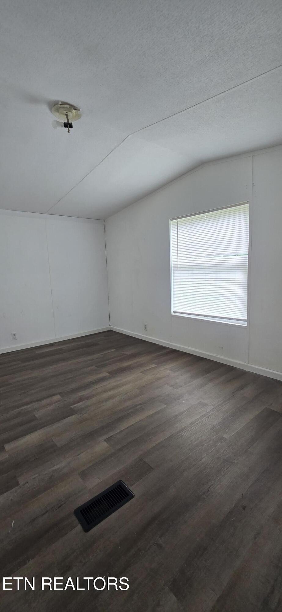 647 W Robbins Road Robbins TN 37852