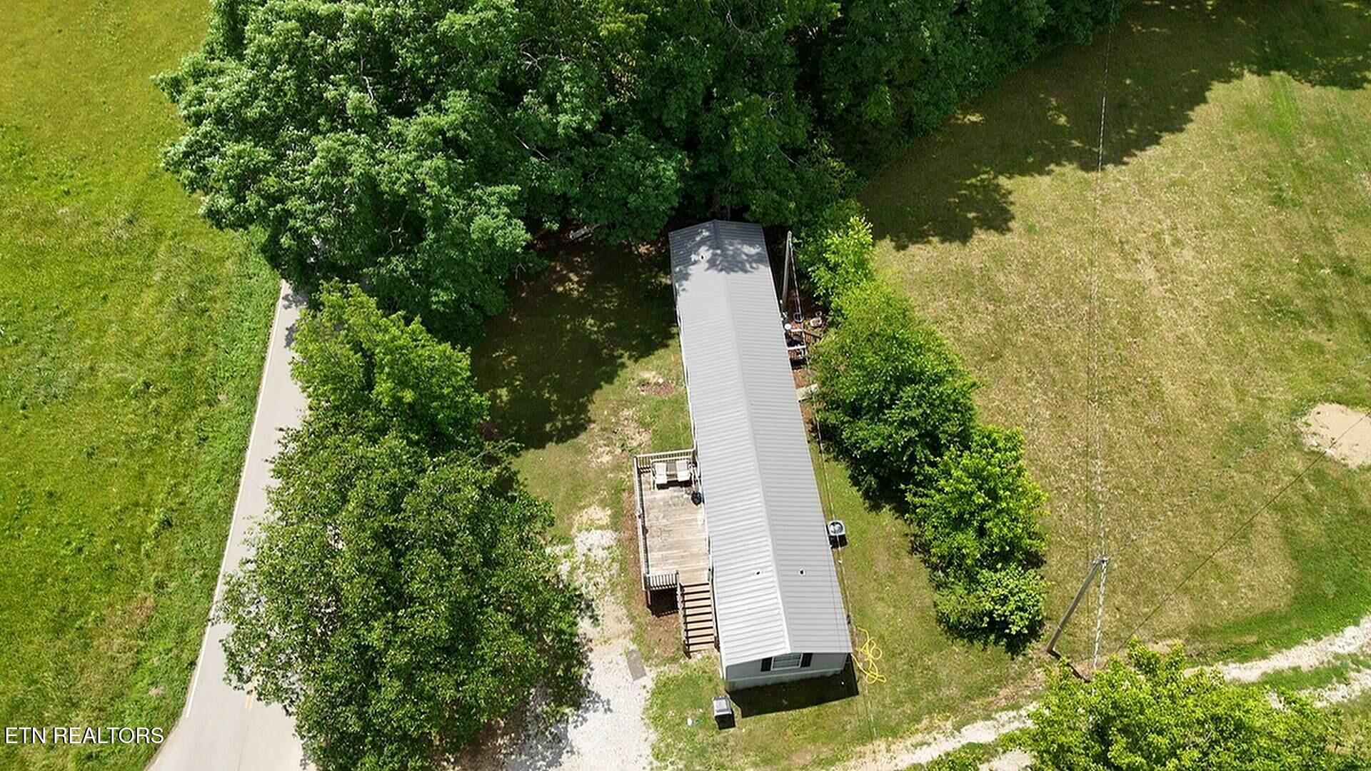 647 W Robbins Road Robbins TN 37852