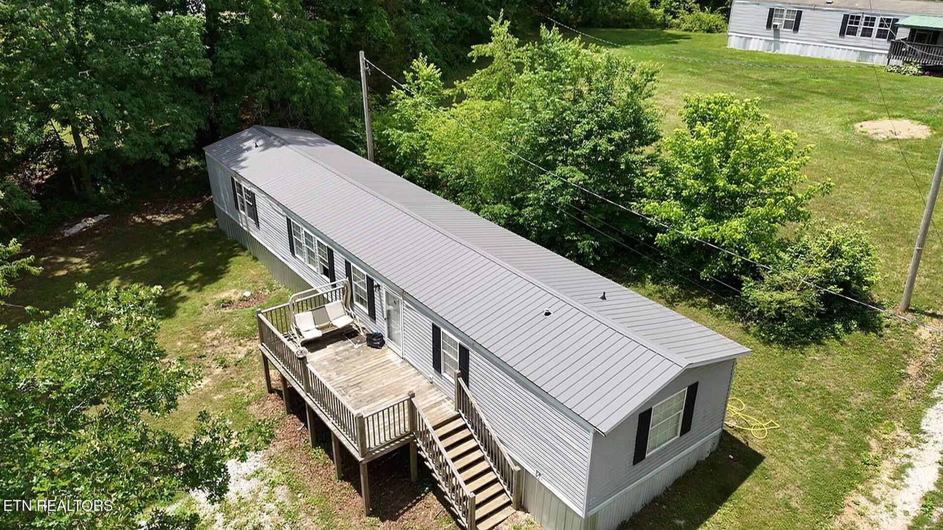 647 W Robbins Road Robbins TN 37852