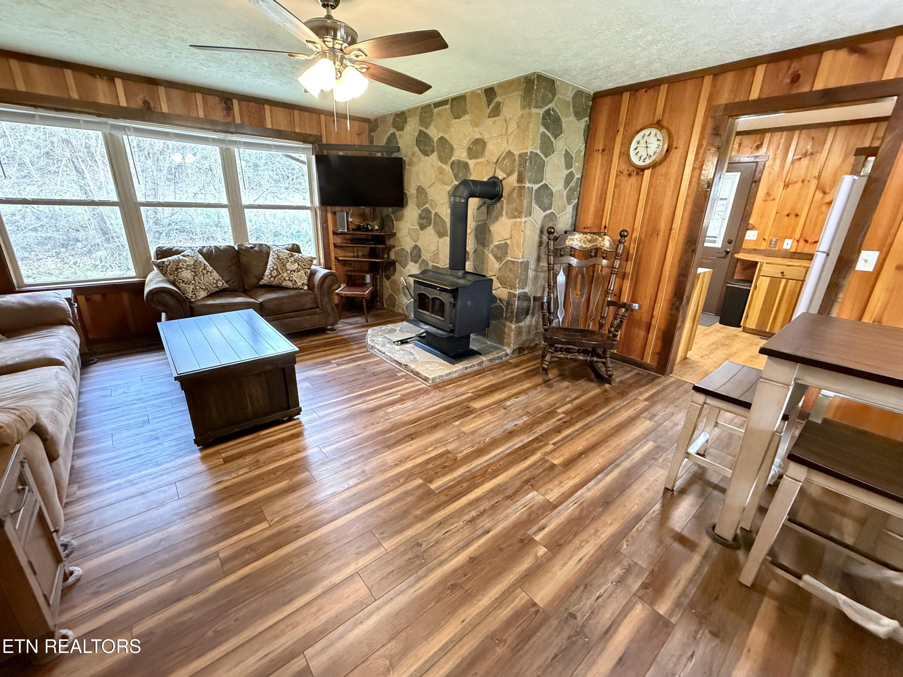 1059 Blue Mill Road Del Rio TN 37727