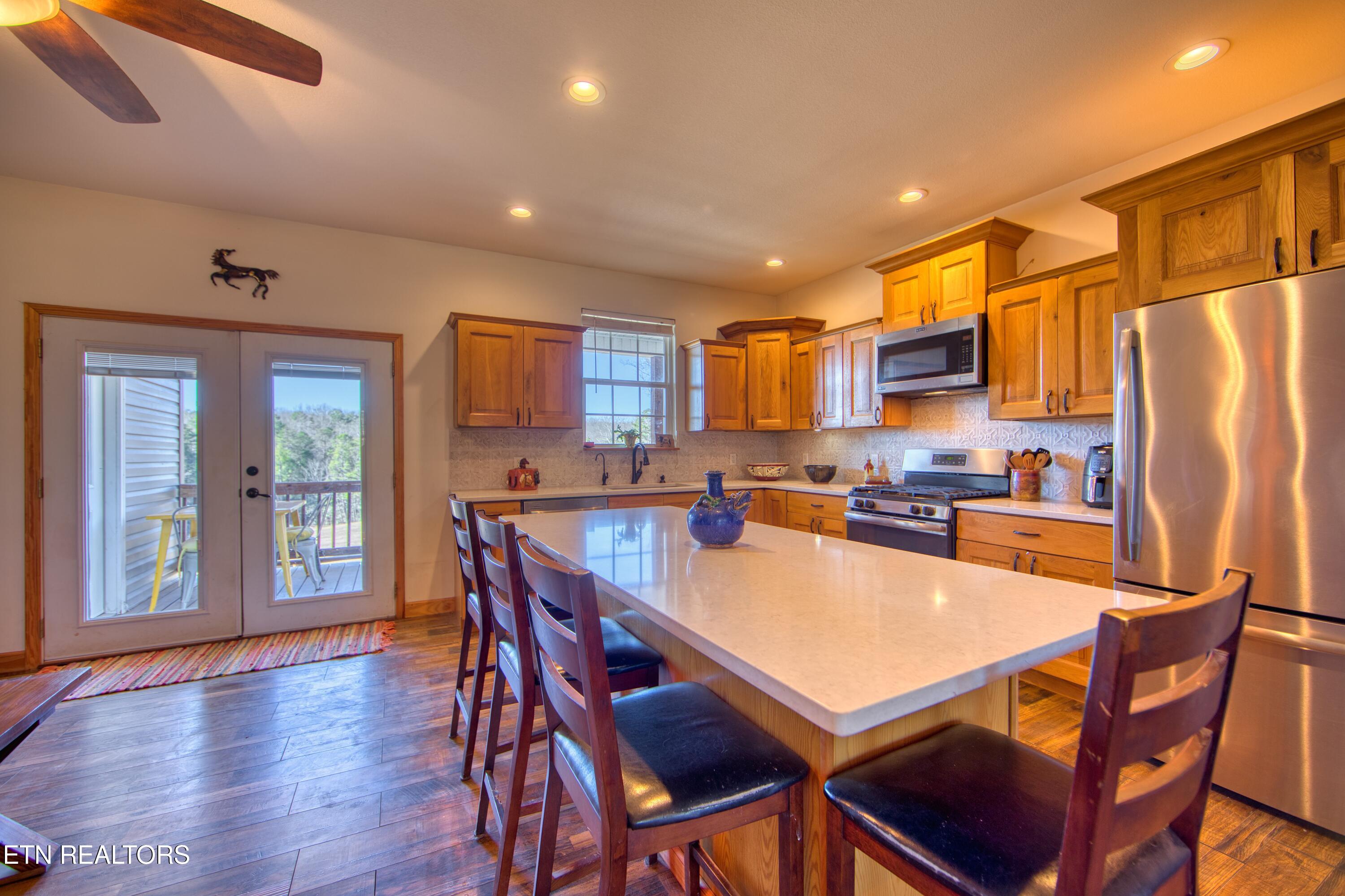 642 Buck Ridge Road Jamestown TN 38556