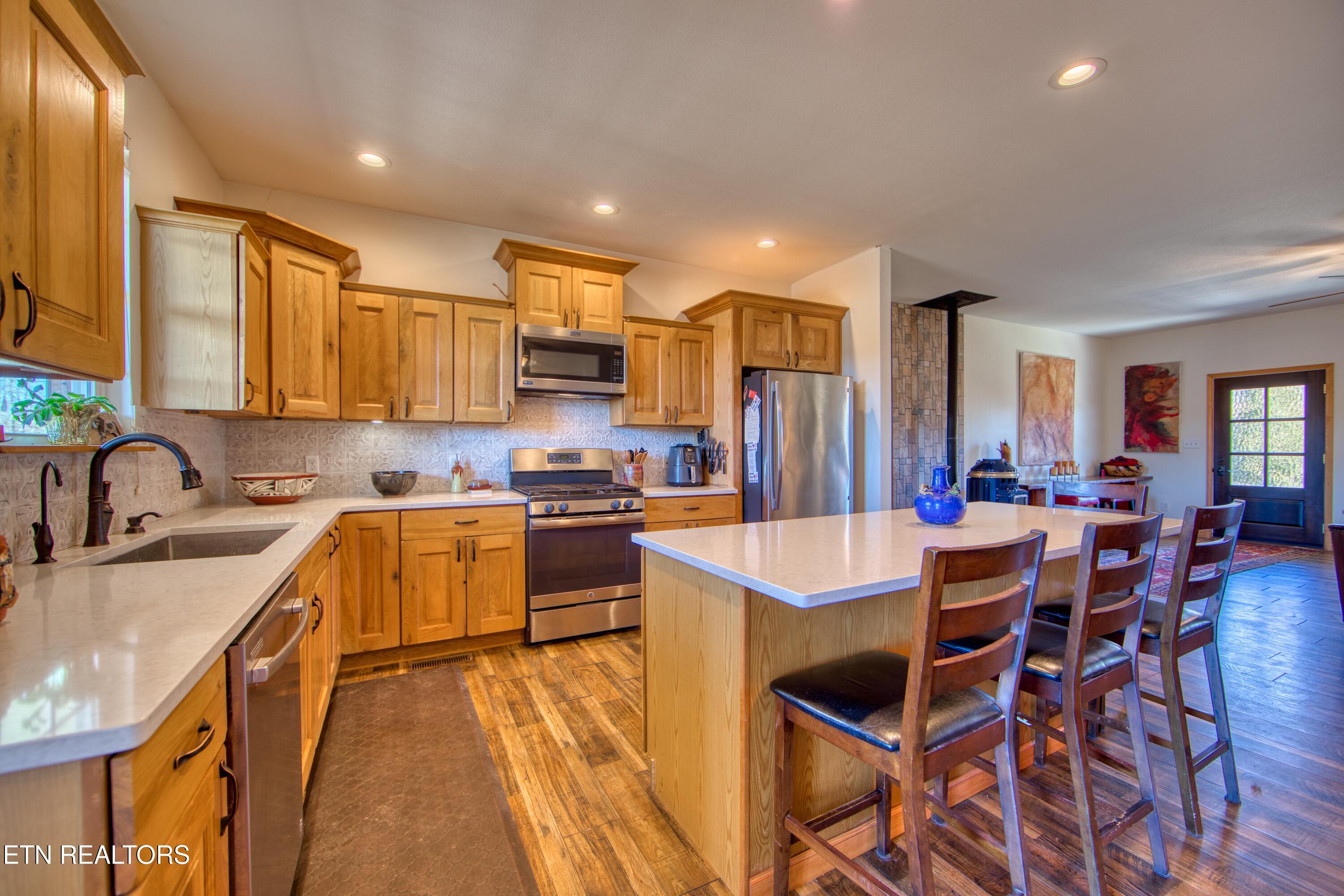 642 Buck Ridge Road Jamestown TN 38556