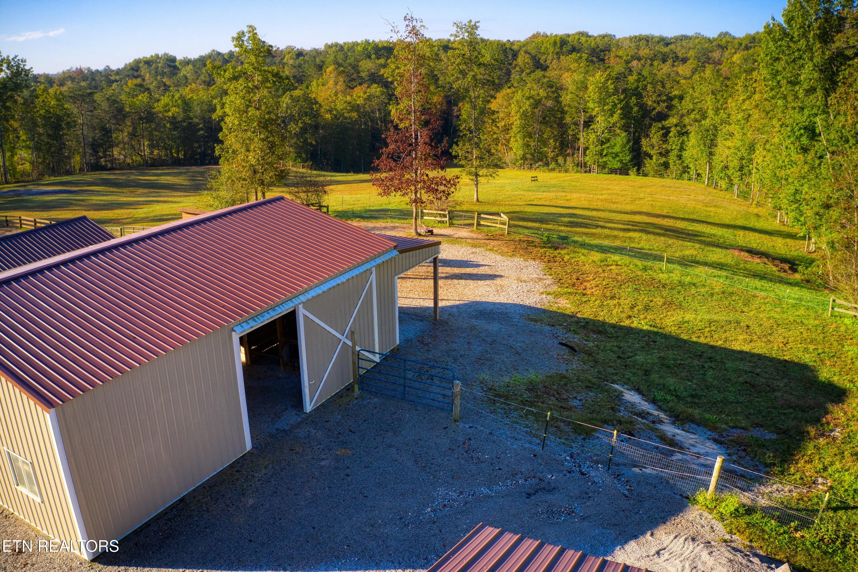 642 Buck Ridge Road Jamestown TN 38556