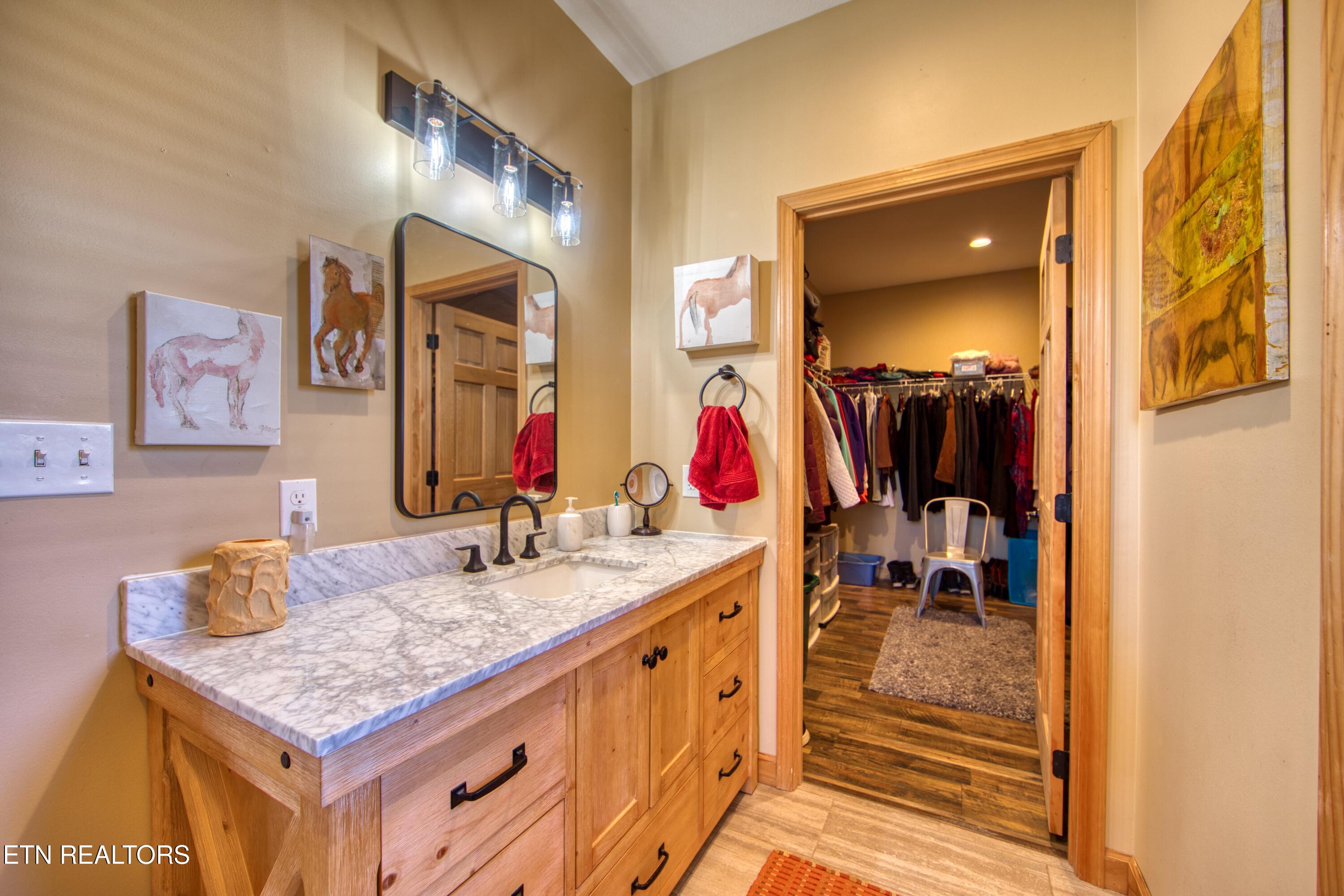 642 Buck Ridge Road Jamestown TN 38556