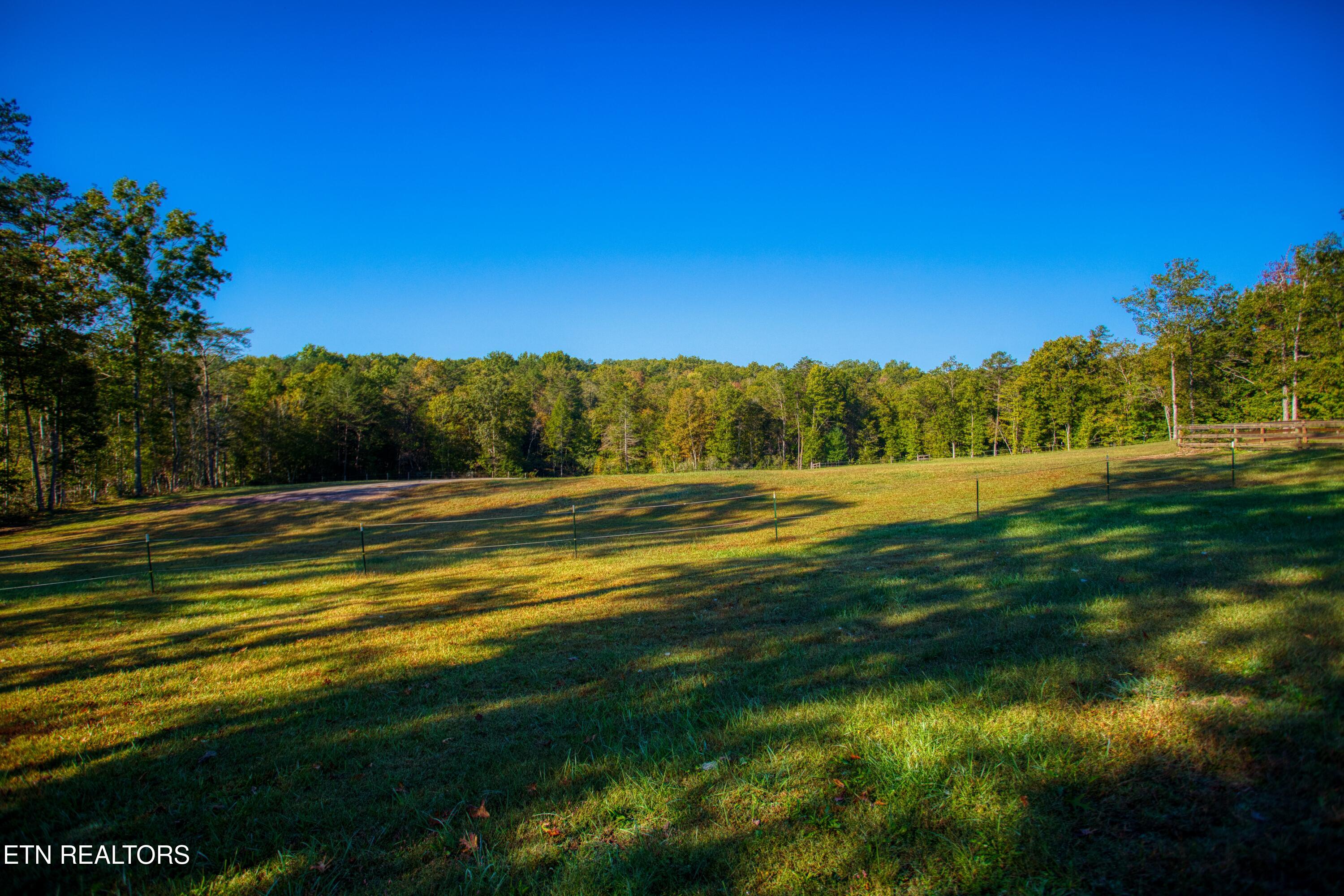642 Buck Ridge Road Jamestown TN 38556