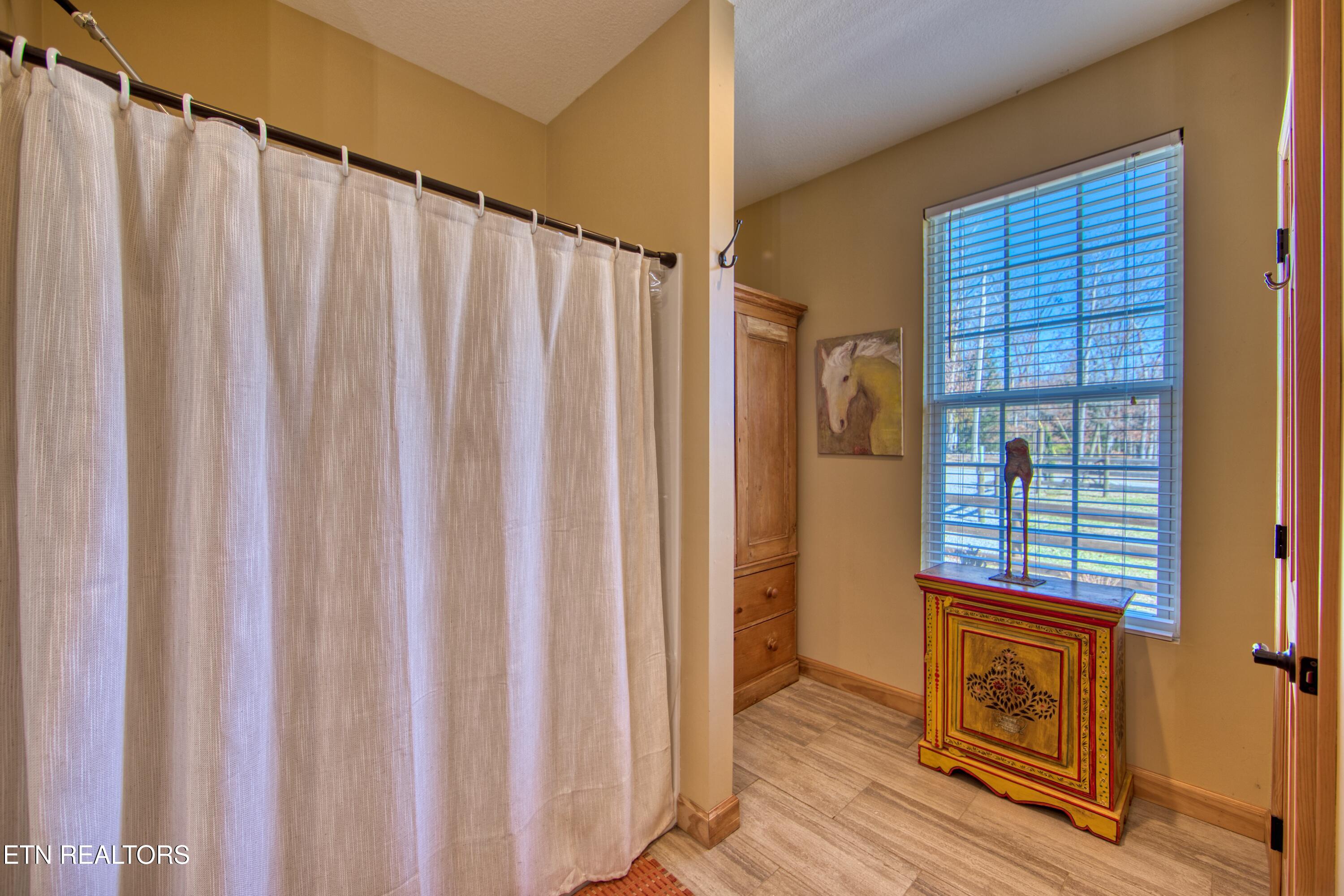 642 Buck Ridge Road Jamestown TN 38556