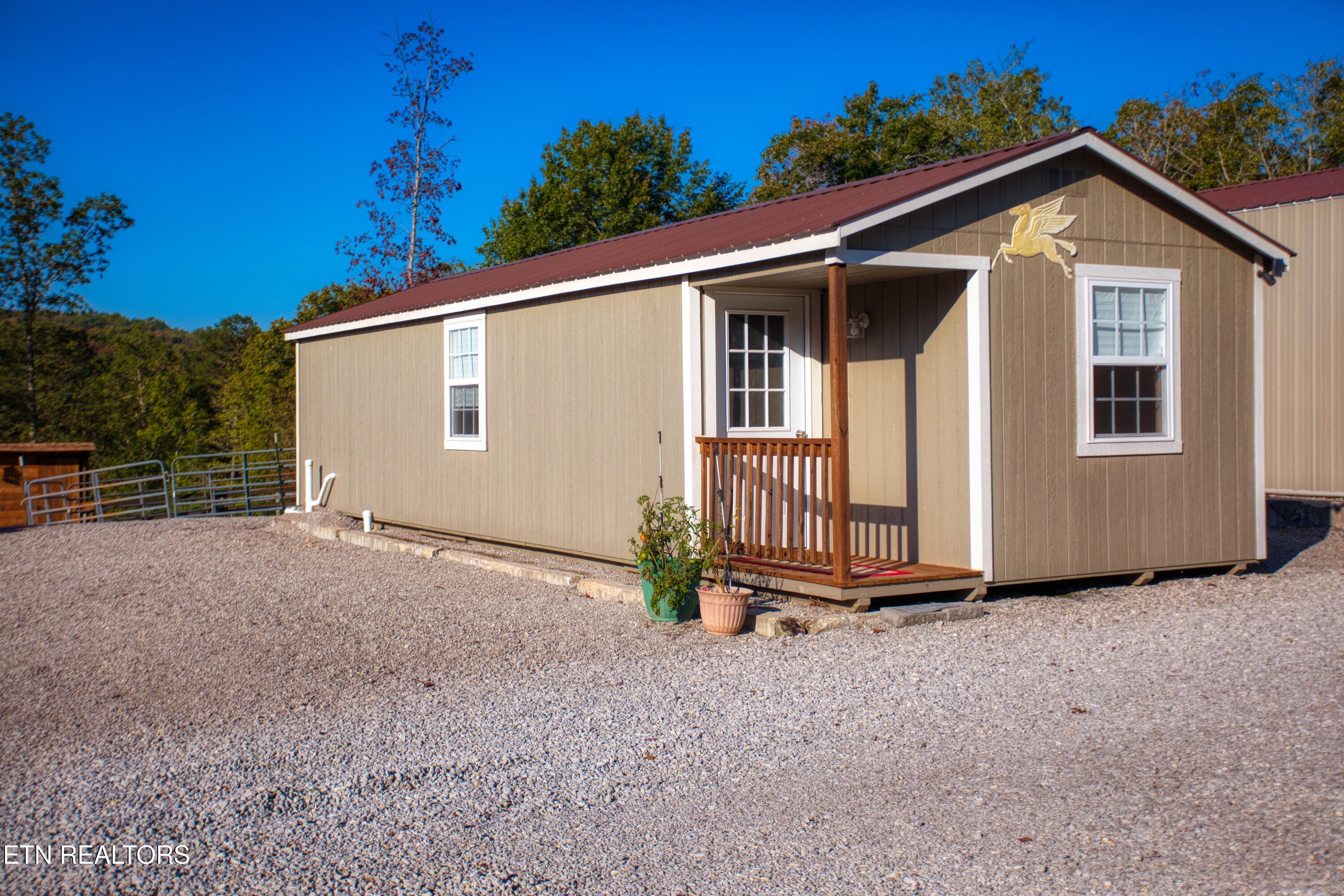 642 Buck Ridge Road Jamestown TN 38556