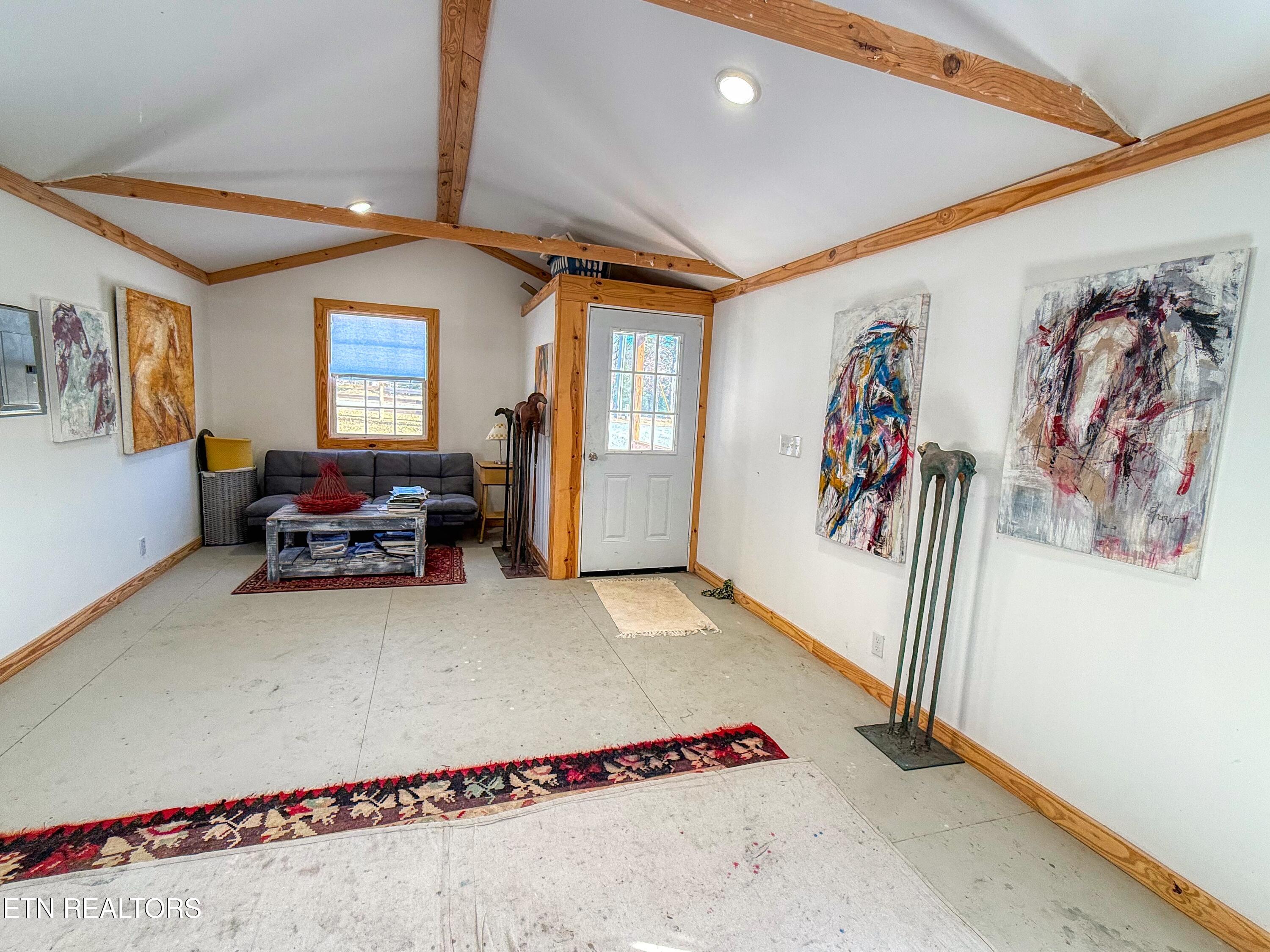 642 Buck Ridge Road Jamestown TN 38556