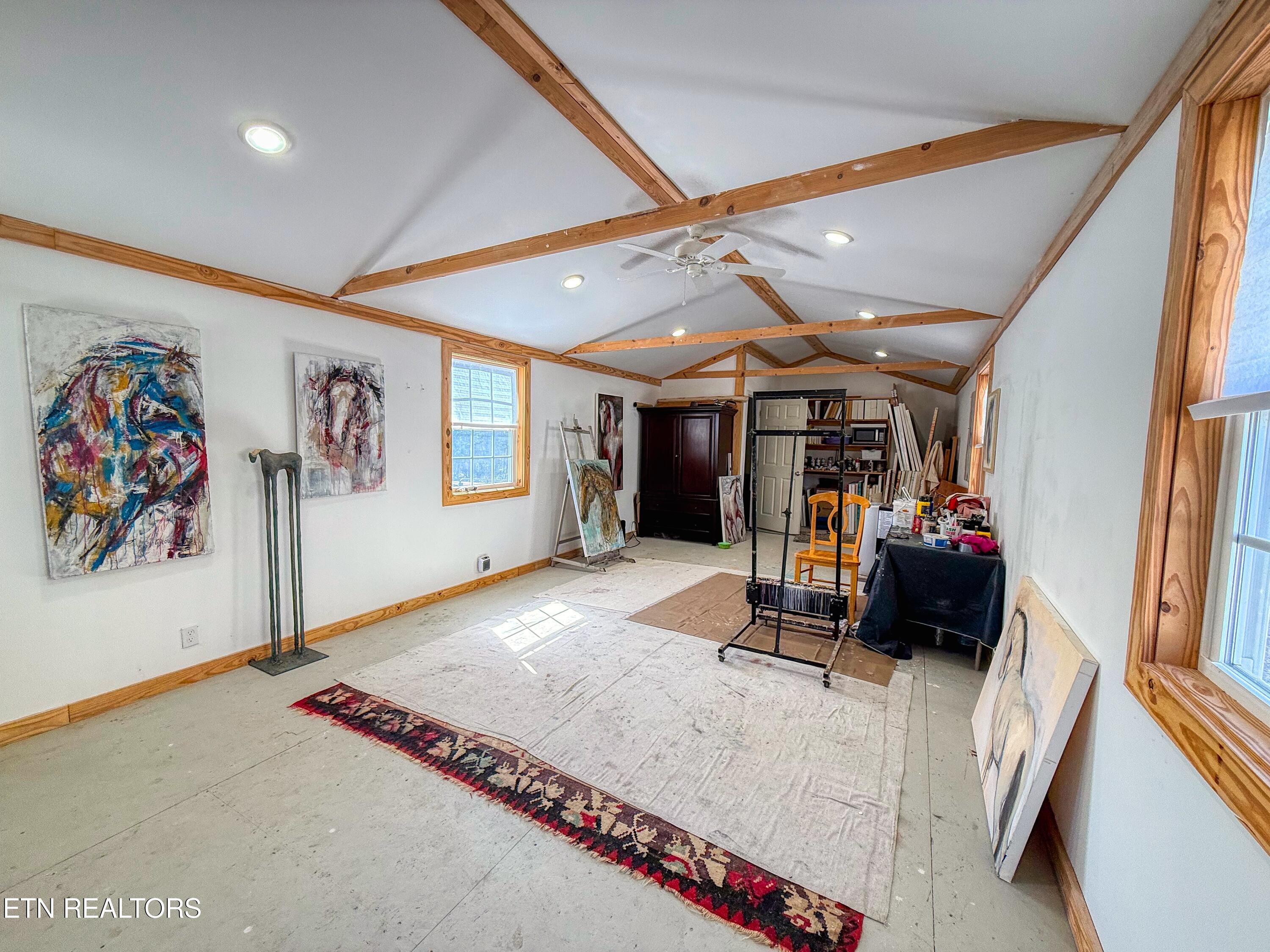 642 Buck Ridge Road Jamestown TN 38556