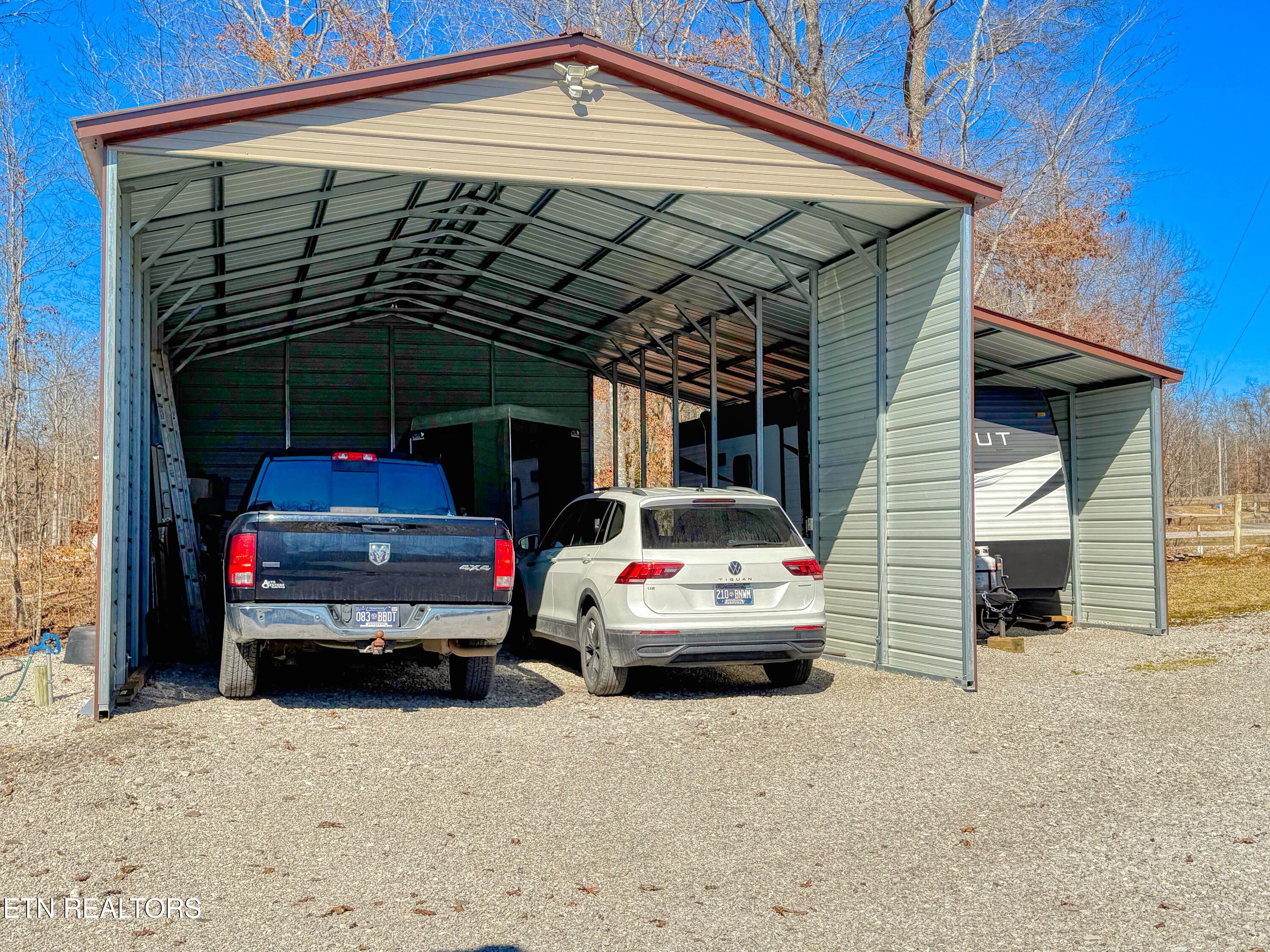 642 Buck Ridge Road Jamestown TN 38556