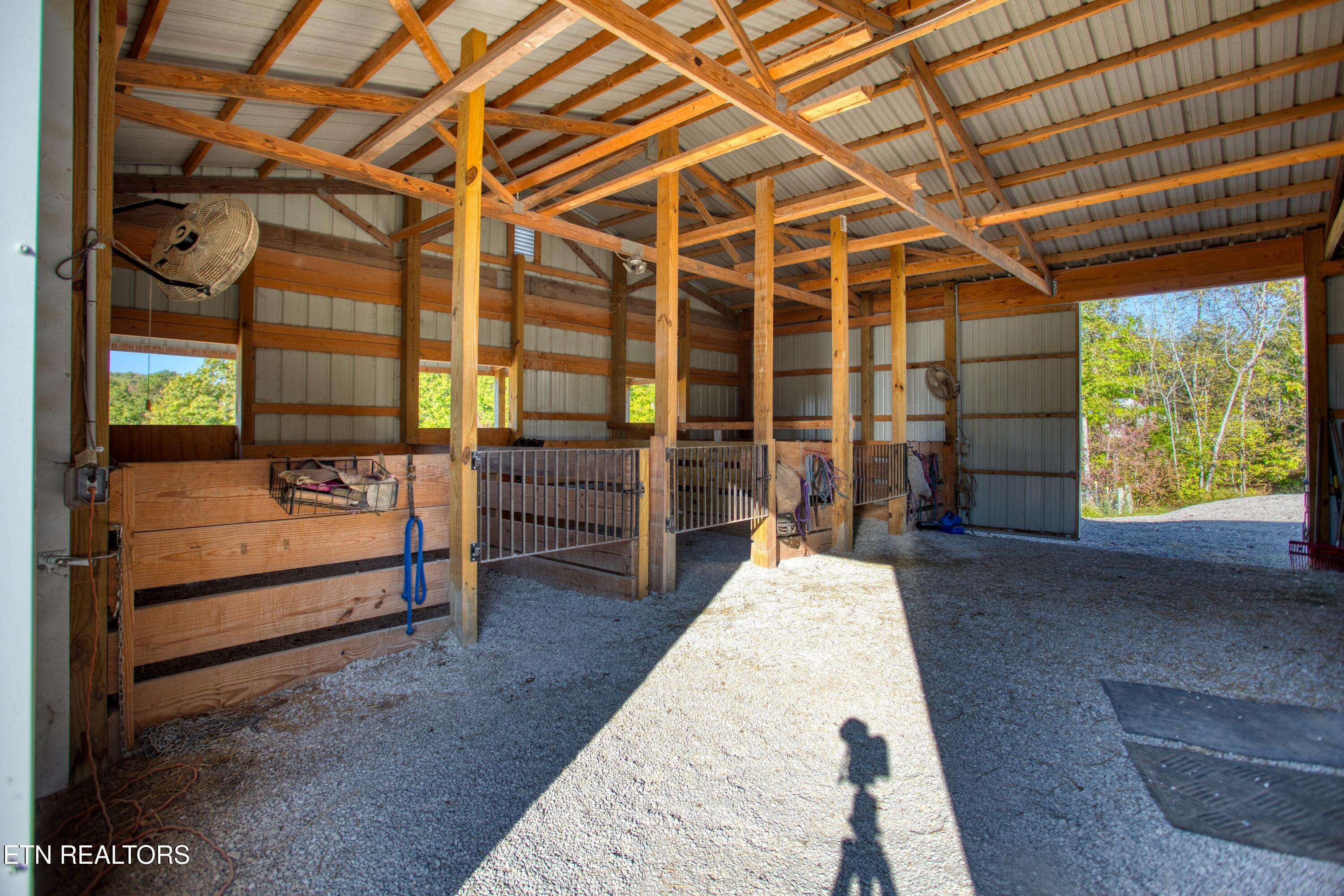 642 Buck Ridge Road Jamestown TN 38556