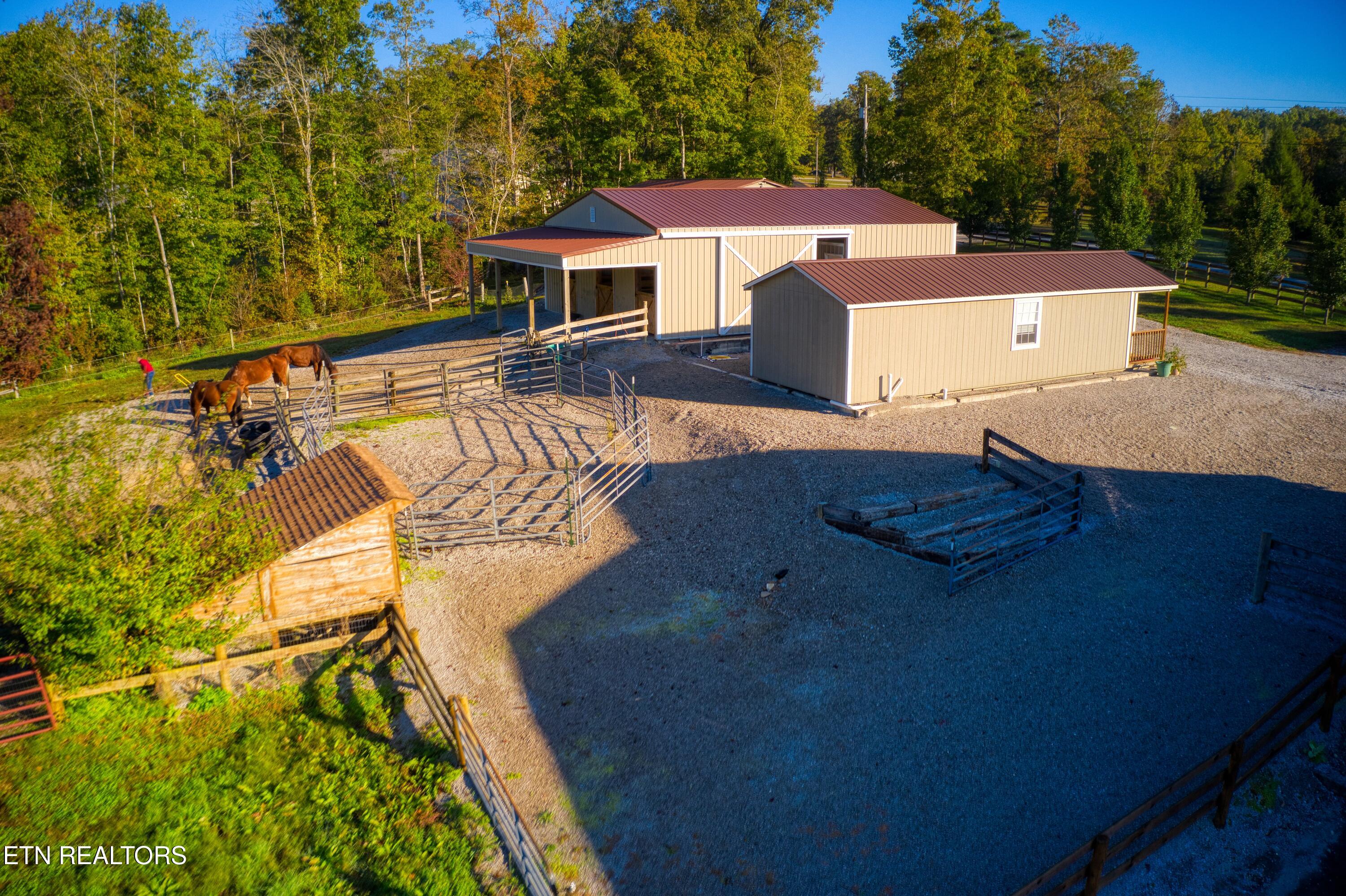 642 Buck Ridge Road Jamestown TN 38556