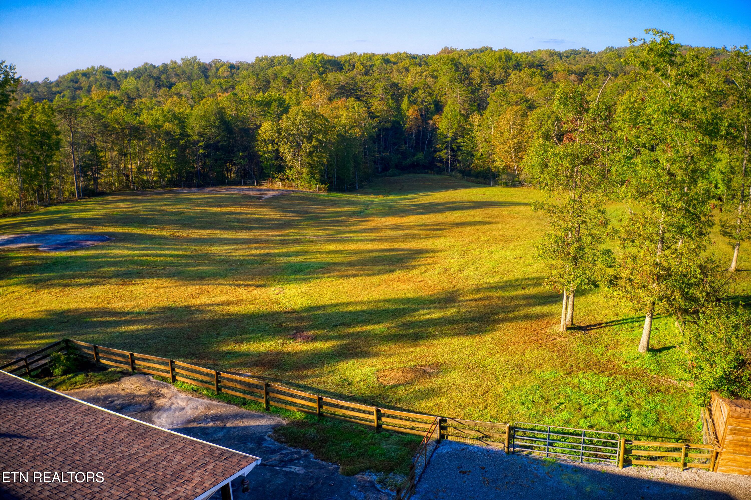 642 Buck Ridge Road Jamestown TN 38556