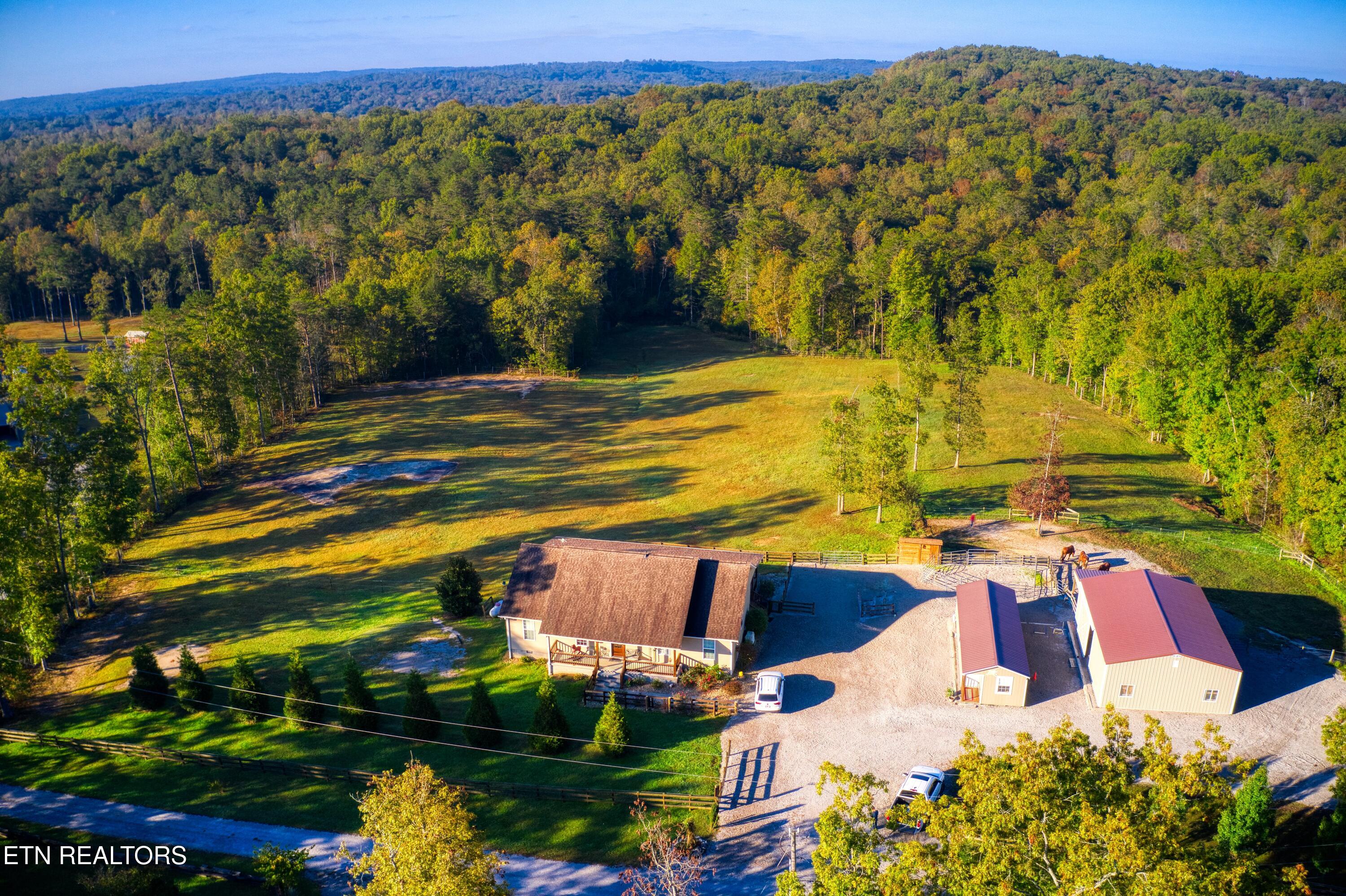 642 Buck Ridge Road Jamestown TN 38556