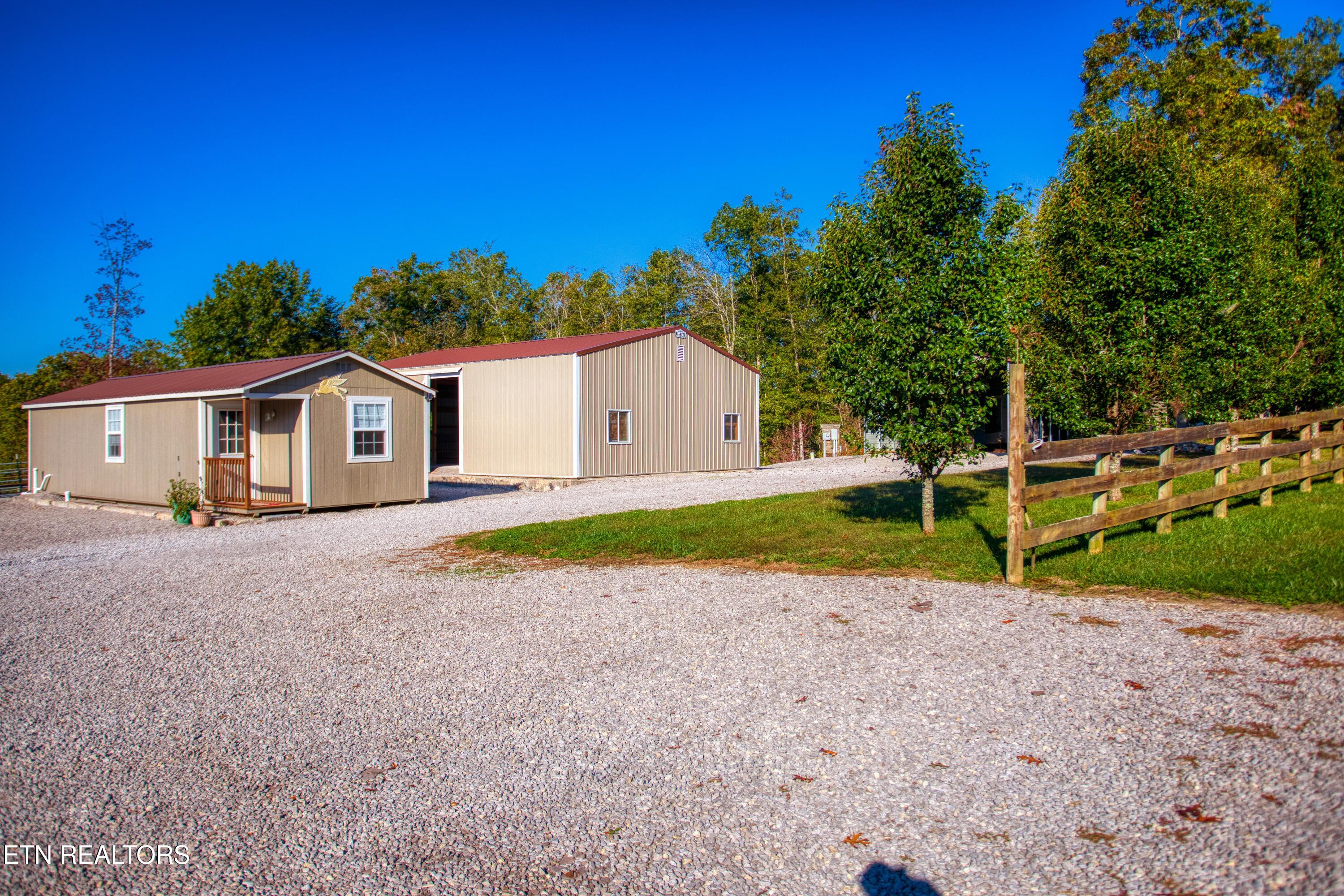 642 Buck Ridge Road Jamestown TN 38556